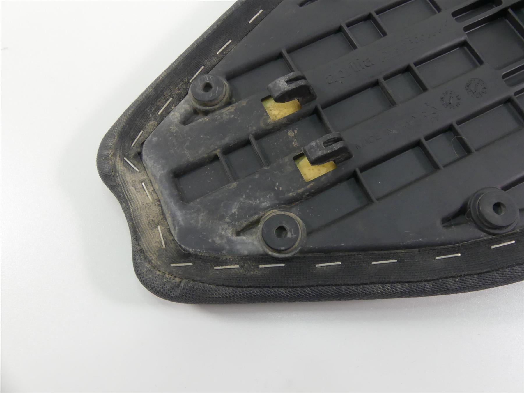 2021 Aprilia Tuono 660 RS660 Rear Passenger Seat Saddle Pillion 2B006652000C1 {{ shop.shopifyCountryName }} - Mototech271