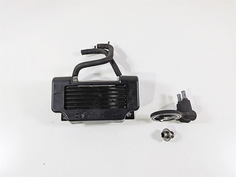 2016 Harley Touring FLHX Street Glide Oil Cooler + Cover & Flange Set 63083-11A {{ shop.shopifyCountryName }} - Mototech271