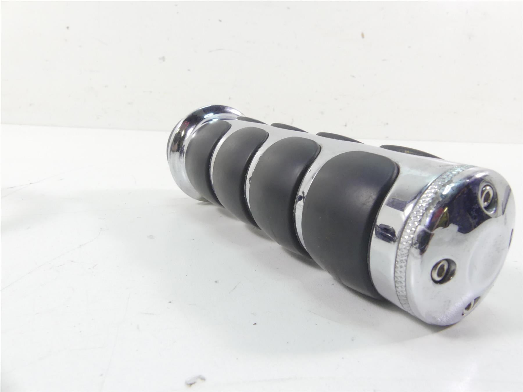 2013 Harley Touring FLHTP Electra Glide Right Cruise Control Switch 71684-06A {{ shop.shopifyCountryName }} - Mototech271