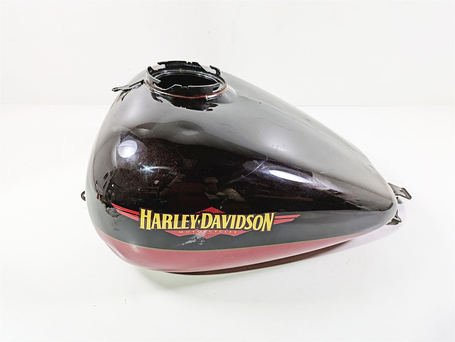 2010 Harley Touring FLHTK Electra Glide Fuel Petrol Gas Tank - Read 61356-08 {{ shop.shopifyCountryName }} - Mototech271