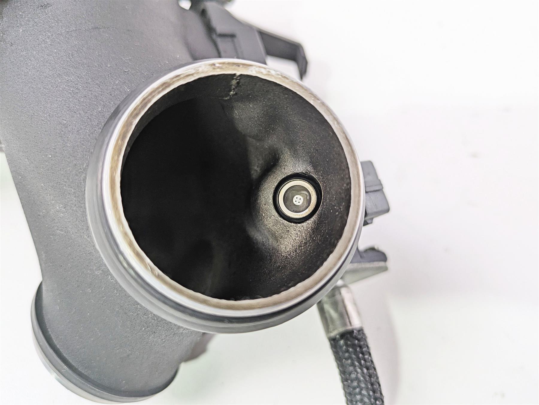 2010 Harley Touring FLHXSE CVO Street Glide Throttle Body 27685-08A {{ shop.shopifyCountryName }} - Mototech271