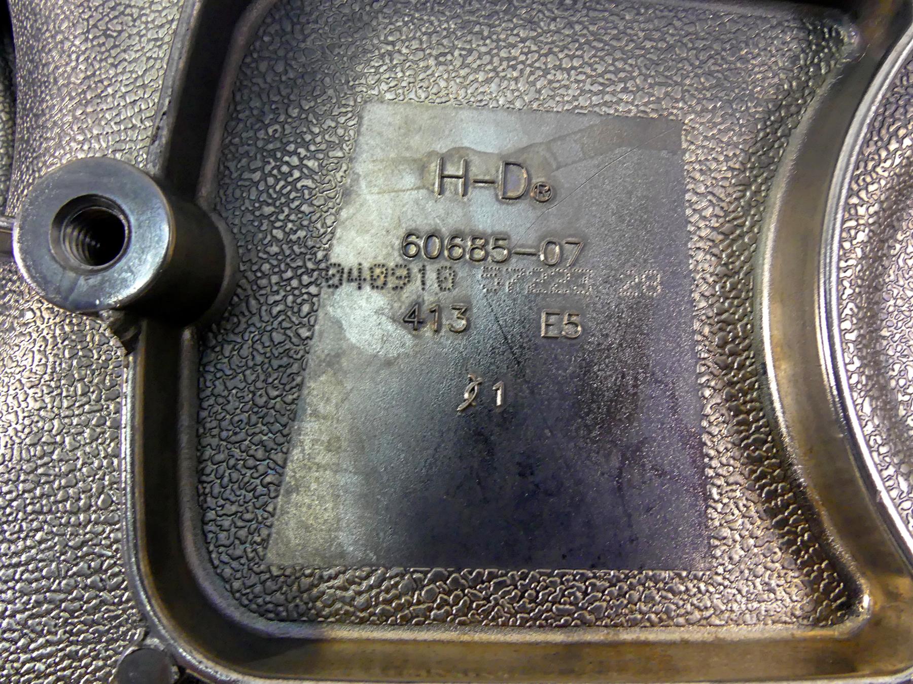 2010 Harley Touring FLHRC Road King Outer Primary Clutch Cover 60685-07 {{ shop.shopifyCountryName }} - Mototech271