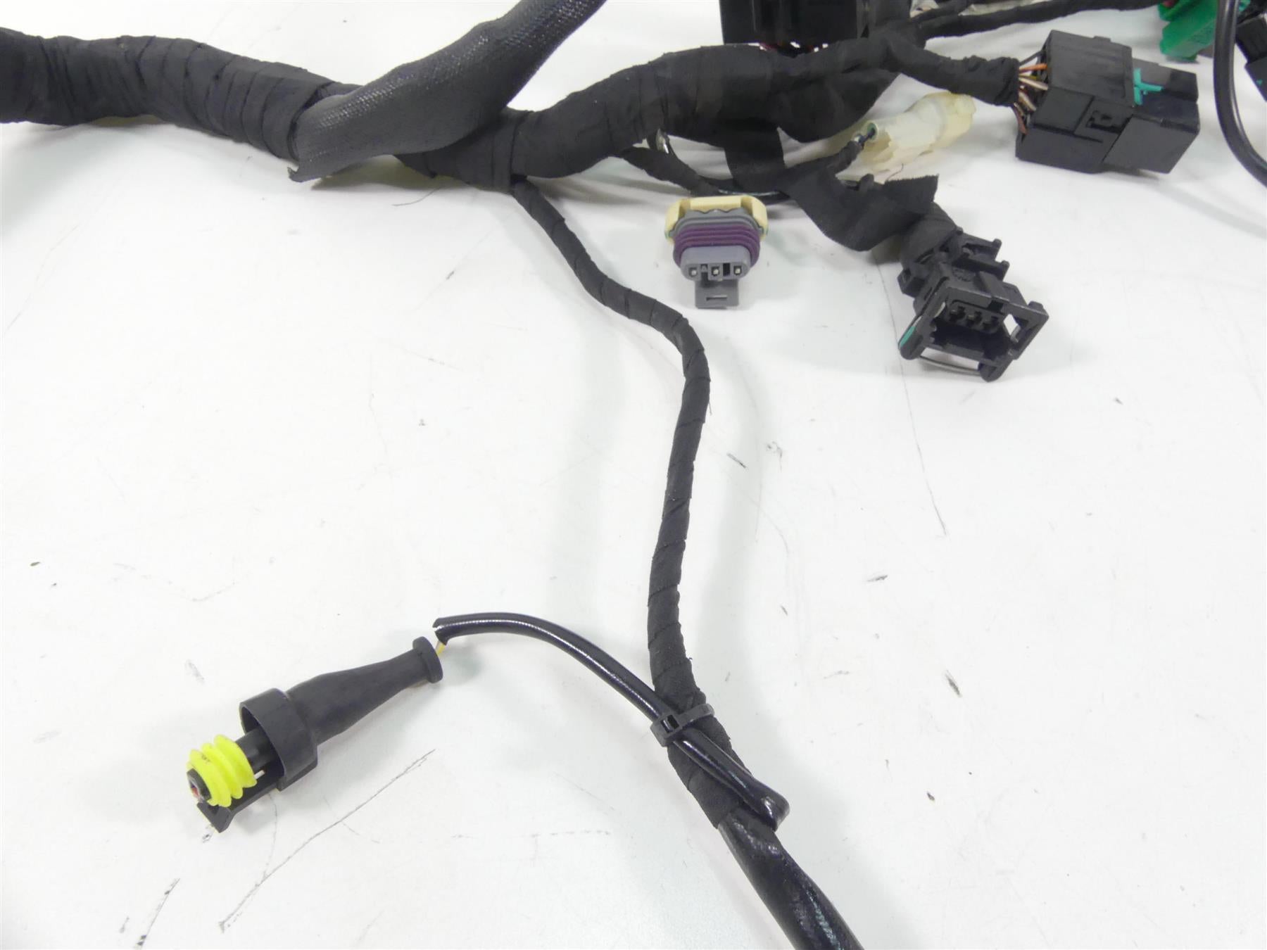 2009 Ducati Monster 1100 S Wiring Harness Loom -Read 51015911 {{ shop.shopifyCountryName }} - Mototech271