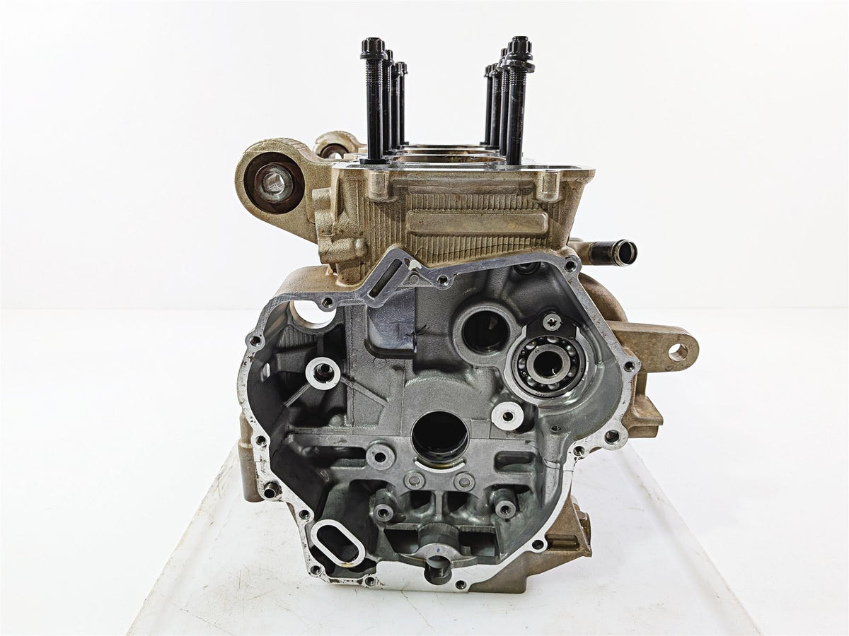 2021 Yamaha YXZ1000R EPS SS SE Nice Crank Case Set Jugs 2HC-15109-08-00 {{ shop.shopifyCountryName }} - Mototech271