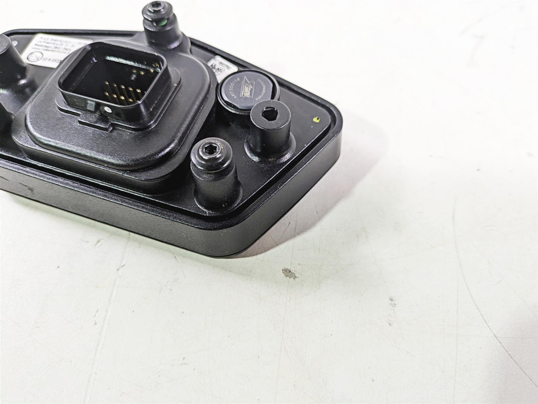 2018 Ducati Hypermotard 939 SP Speedometer Dash Gauge Ran with no Key 40611222C {{ shop.shopifyCountryName }} - Mototech271