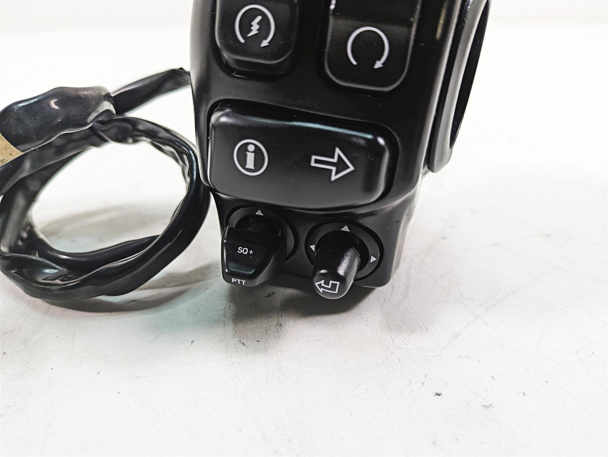 2014 Harley Touring FLHTK Electra Glide Right Hand Control Switch 71500130C {{ shop.shopifyCountryName }} - Mototech271