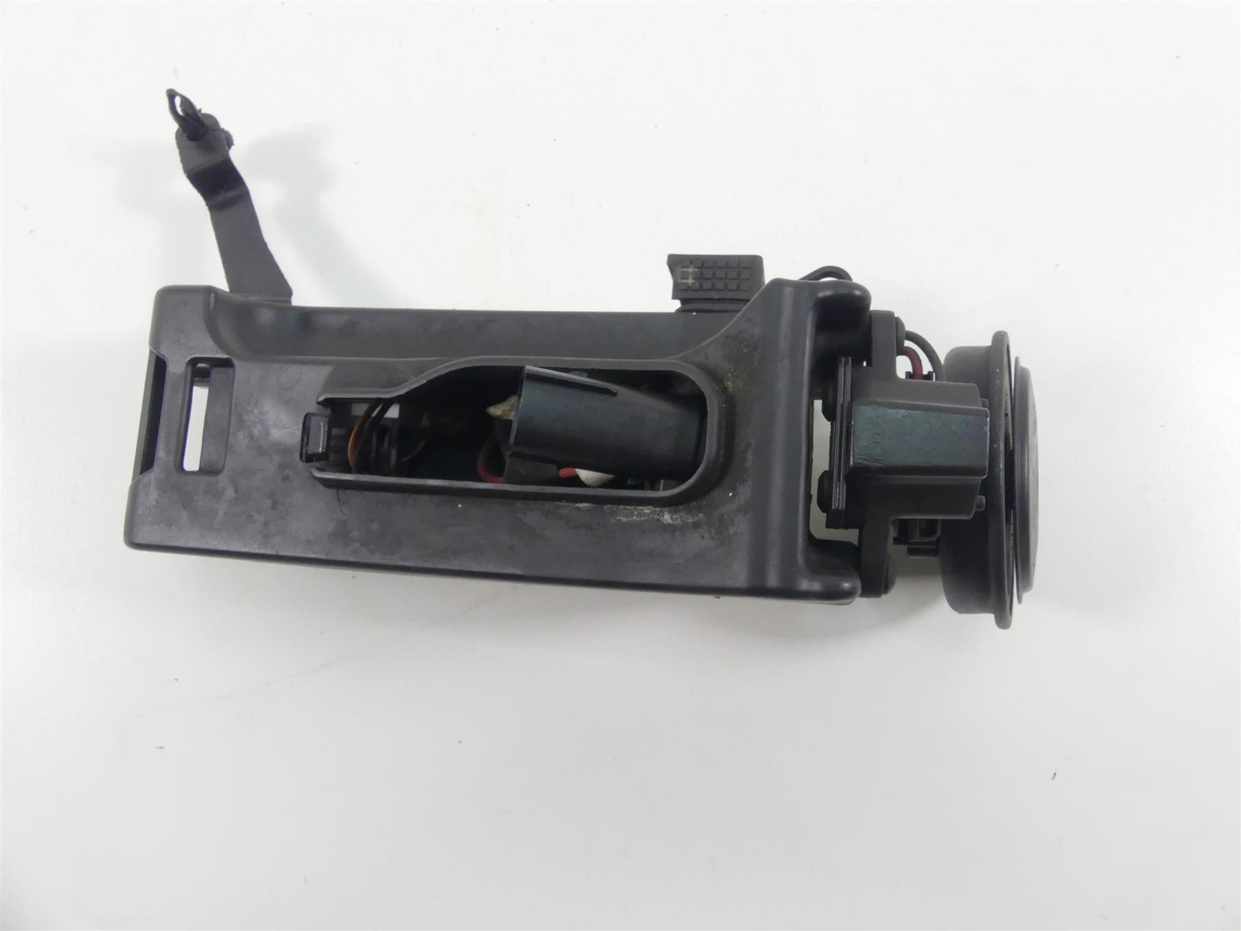 2019 Harley Softail FLSB Sport Glide Horn & The Wiring Box 69201654 {{ shop.shopifyCountryName }} - Mototech271