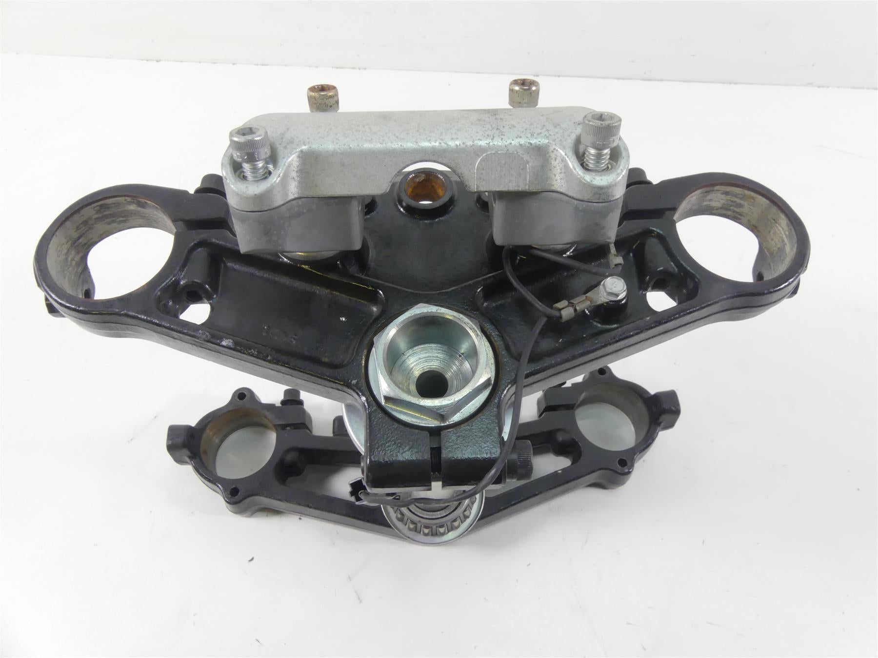 2014 Harley Touring FLHXS Street Glide Sp Triple Tree & Riser Set 45900024 {{ shop.shopifyCountryName }} - Mototech271