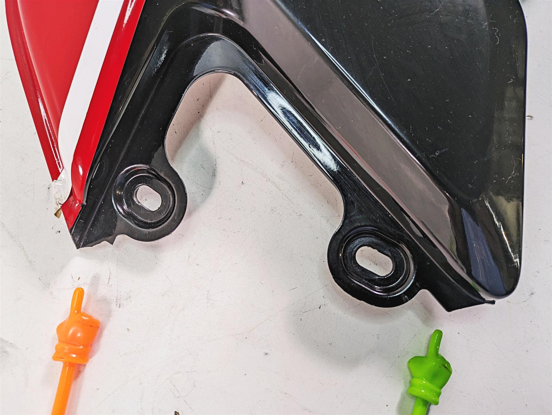 2011 Ducati Hypermotard 1100 Evo SP Oem Right Tank Fairing Cover Set 48012501A {{ shop.shopifyCountryName }} - Mototech271
