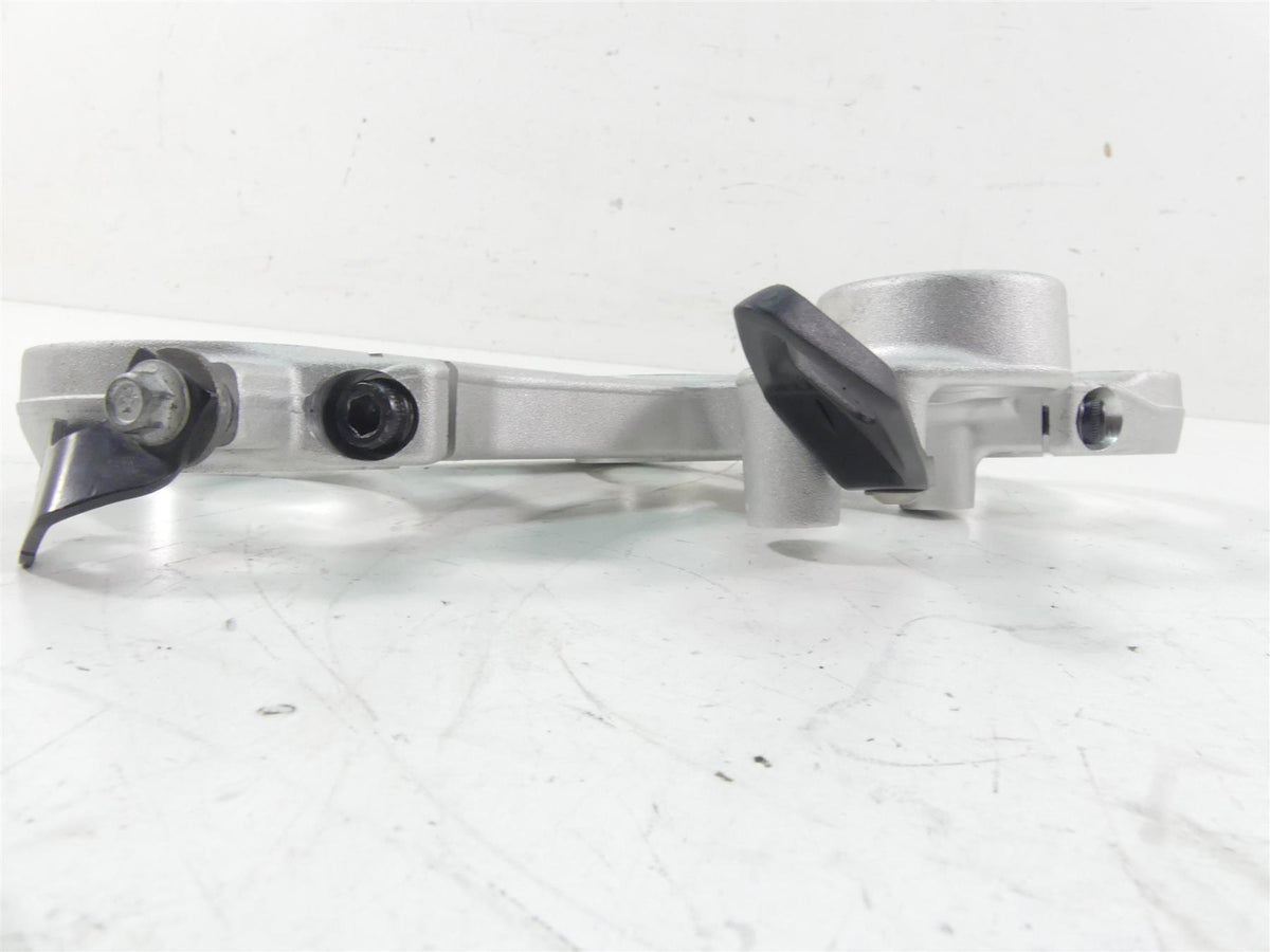 2012 BMW S1000RR K46 Upper Triple Tree Steering Clamp 31427713161 {{ shop.shopifyCountryName }} - Mototech271