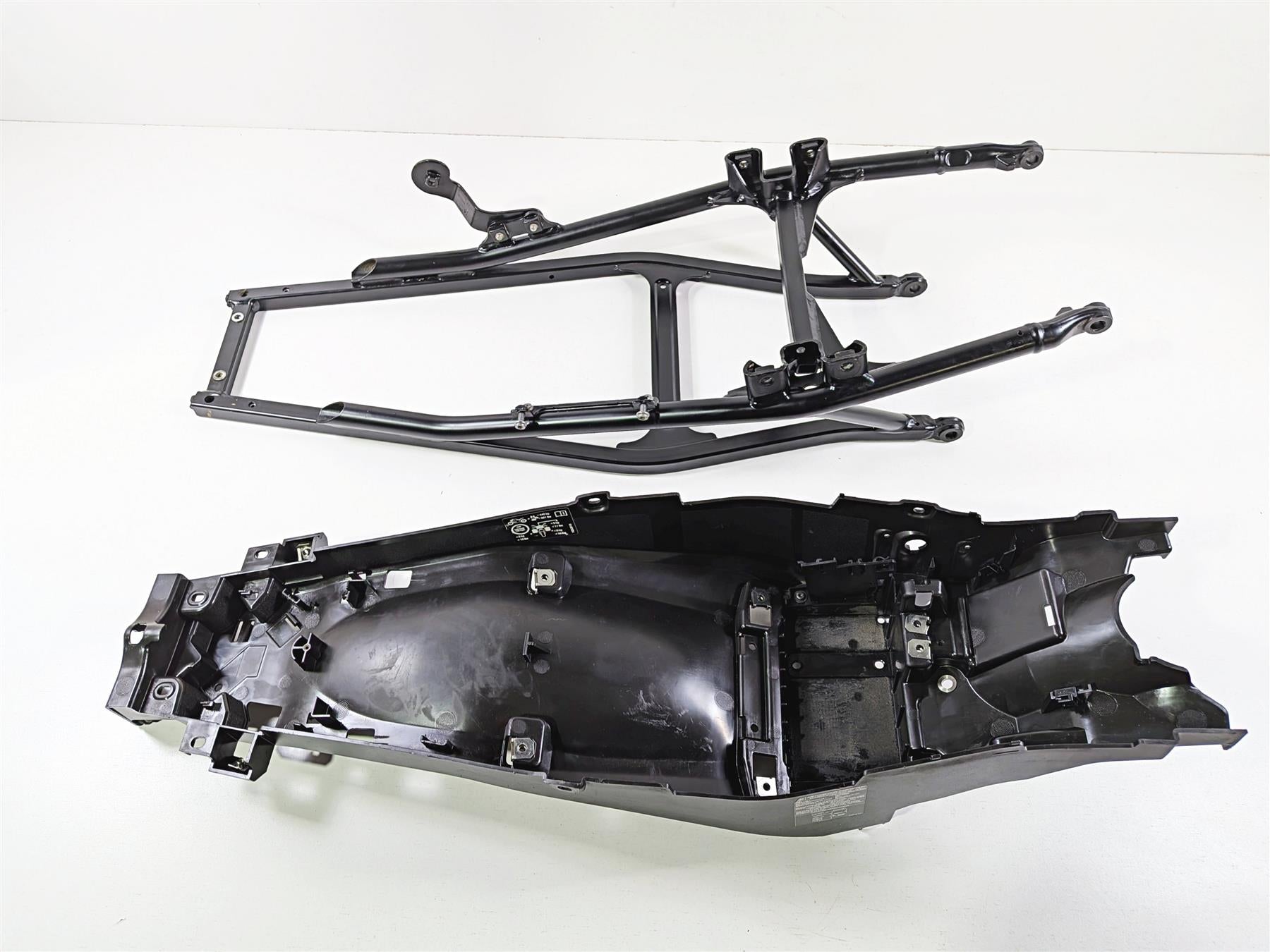 2023 BMW F850GS K81 Rear Subframe Sub Frame 46518564750 46518414766 {{ shop.shopifyCountryName }} - Mototech271