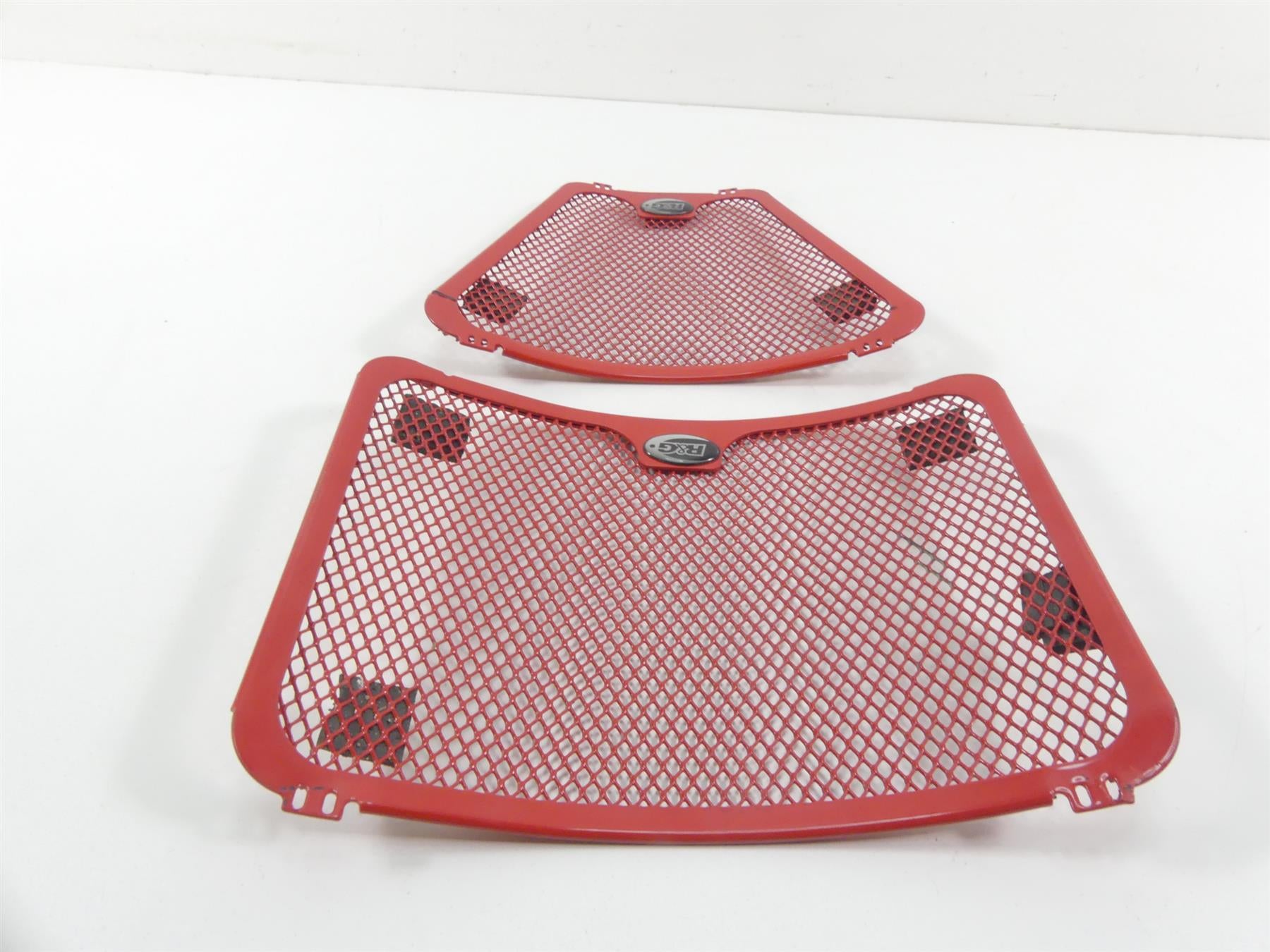 2010 Ducati Streetfighter 1098 S R&G-Racing Red Radiator Guard Set ABRAD9016 {{ shop.shopifyCountryName }} - Mototech271