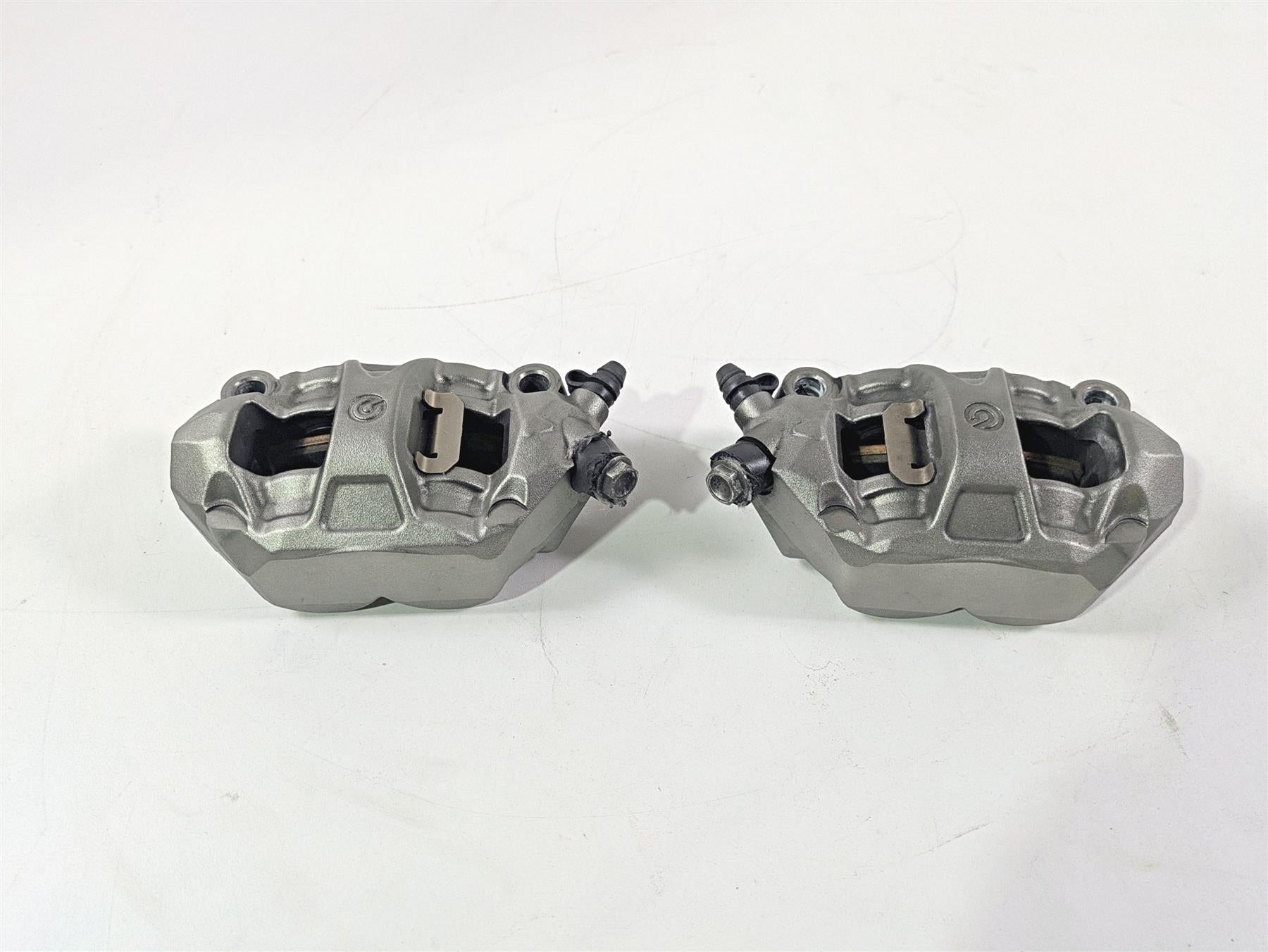 2017 Aprilia RSV 1100 Tuono V4 Factory Brembo Front Brake Caliper Set 2B001348 {{ shop.shopifyCountryName }} - Mototech271