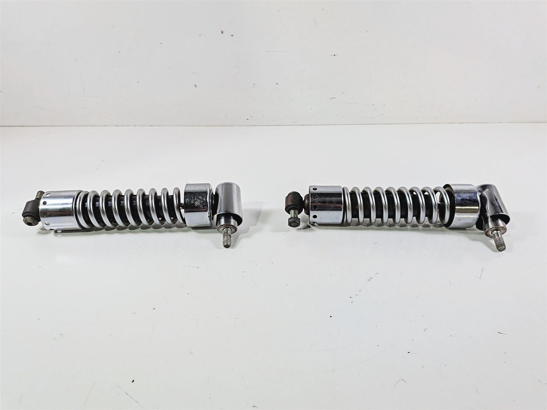 2007 Harley Dyna FXDB Street Bob Rear Shock Damper Set 12" 54615-01 {{ shop.shopifyCountryName }} - Mototech271