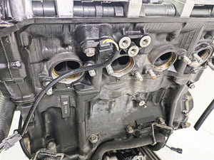 2005 Kawasaki ZX1000 ZX10R Ninja Engine Motor Crankcase - Read 14001-0058