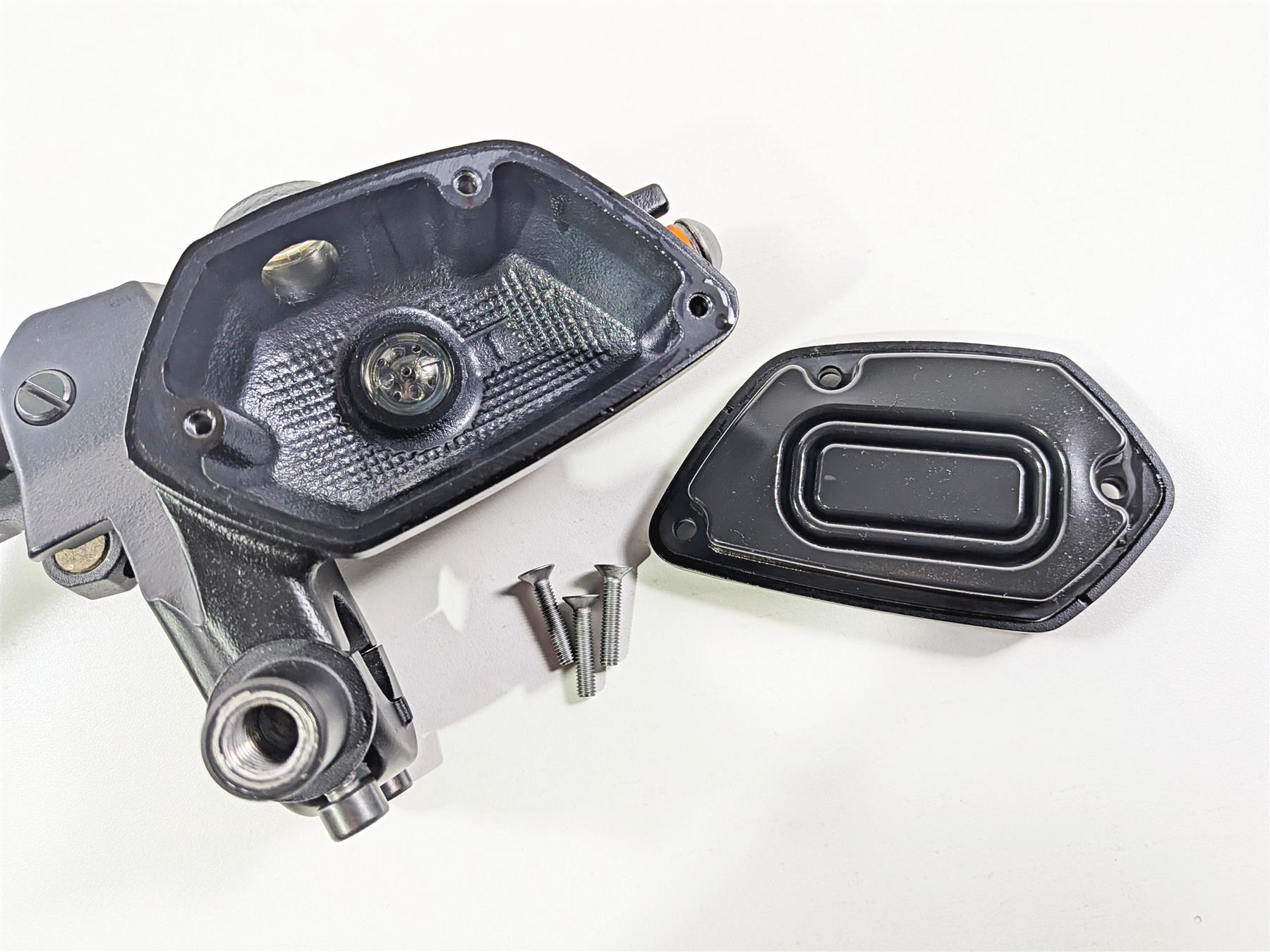 2023 BMW R nineT Scrambler K23 Nissin Clutch Master Cylinder 32721599066 {{ shop.shopifyCountryName }} - Mototech271