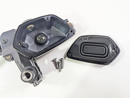 2023 BMW R nineT Scrambler K23 Nissin Clutch Master Cylinder 32721599066 {{ shop.shopifyCountryName }} - Mototech271
