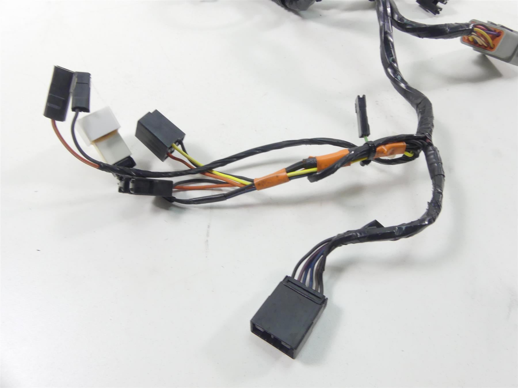 2004 Harley FLHTC SE CVO Electra Glide Front Fairing Wiring Harness 70232-04 {{ shop.shopifyCountryName }} - Mototech271