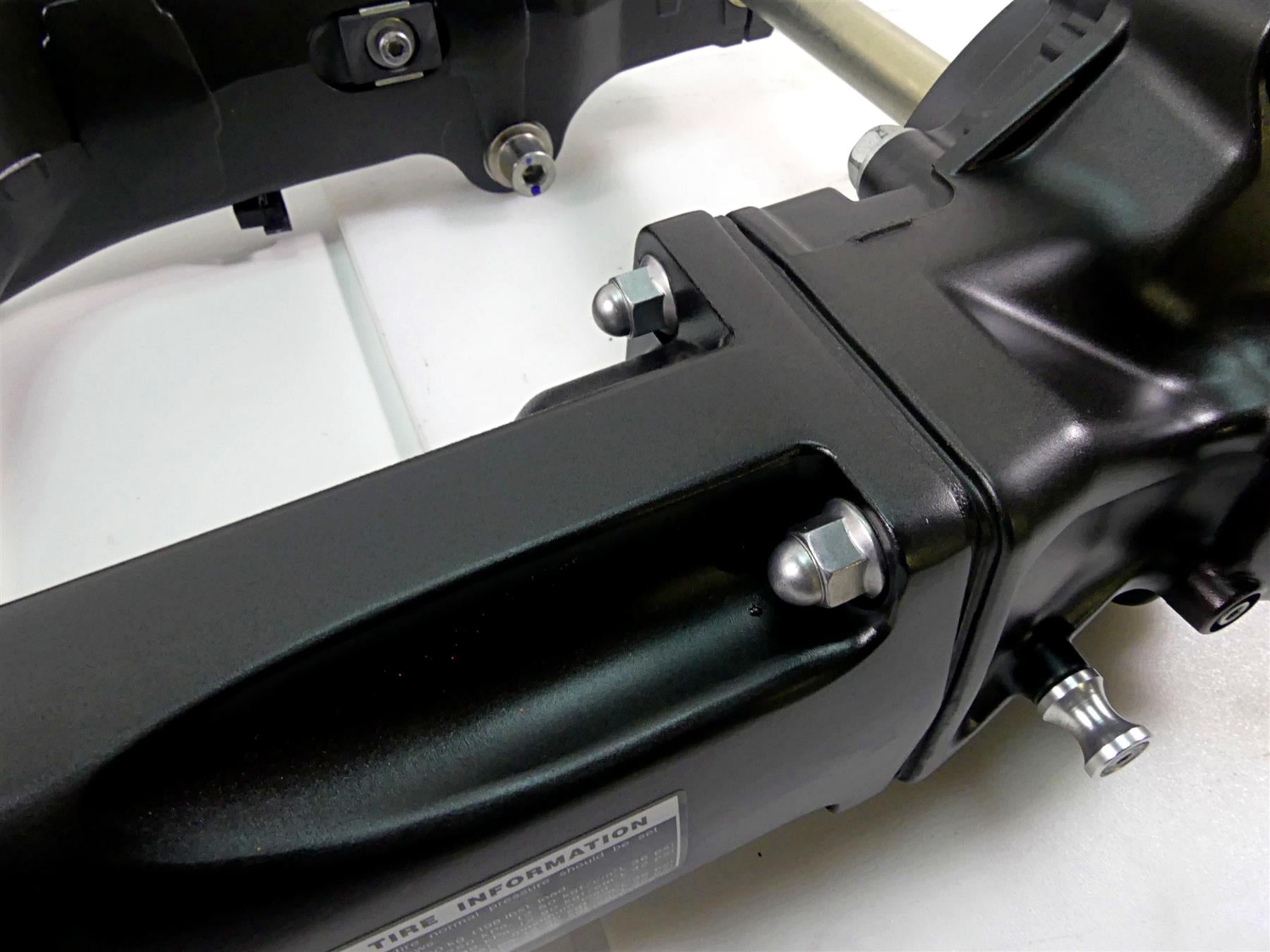 2012 Yamaha VMX17 VMAX 1700 Differential Drive Shaft Swingarm 7K 2S3-46101-00 {{ shop.shopifyCountryName }} - Mototech271