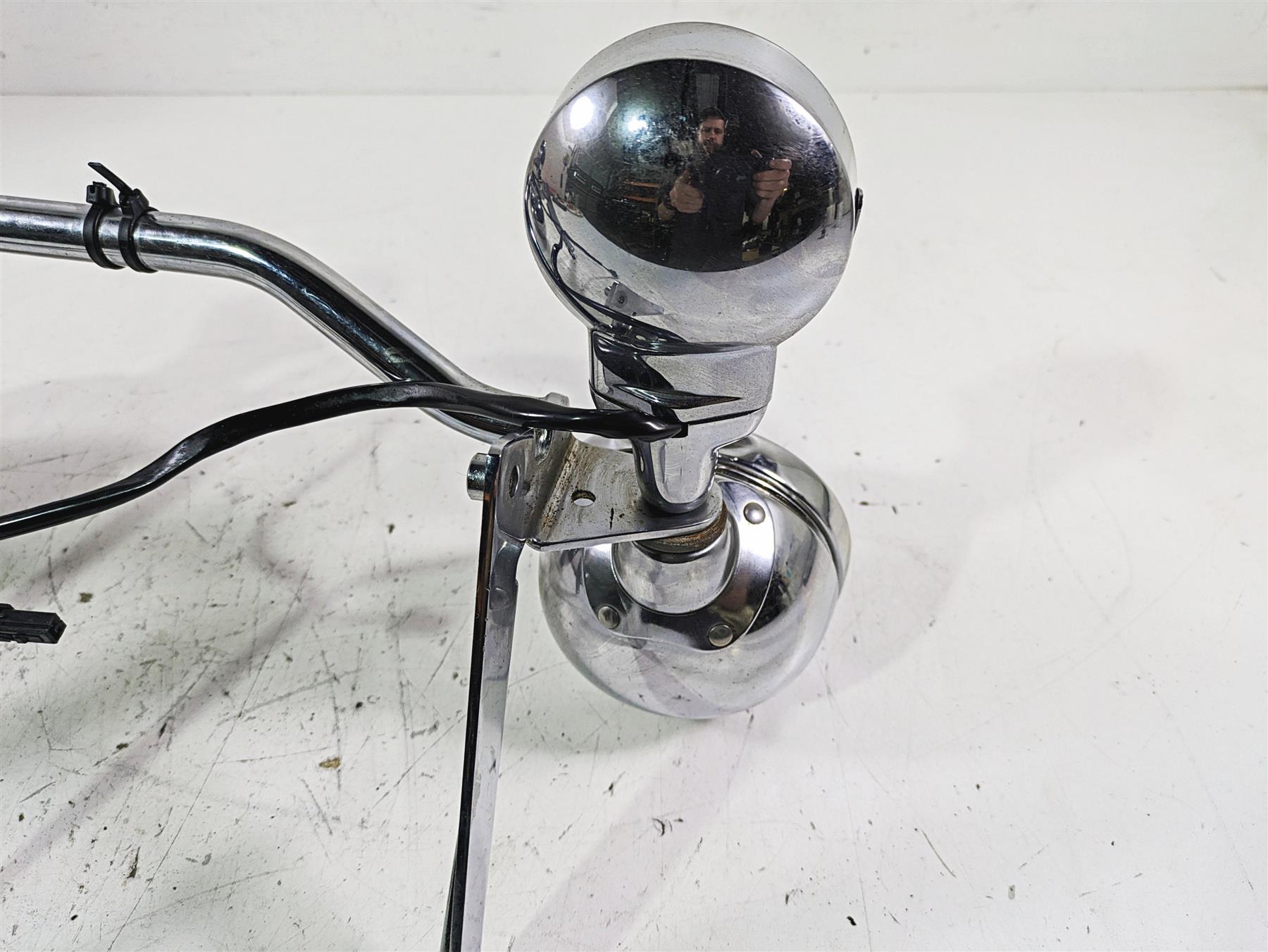 2002 Harley FLSTC Softail Heritage Front Spot Led Light & Blinker Set 58082-02A {{ shop.shopifyCountryName }} - Mototech271