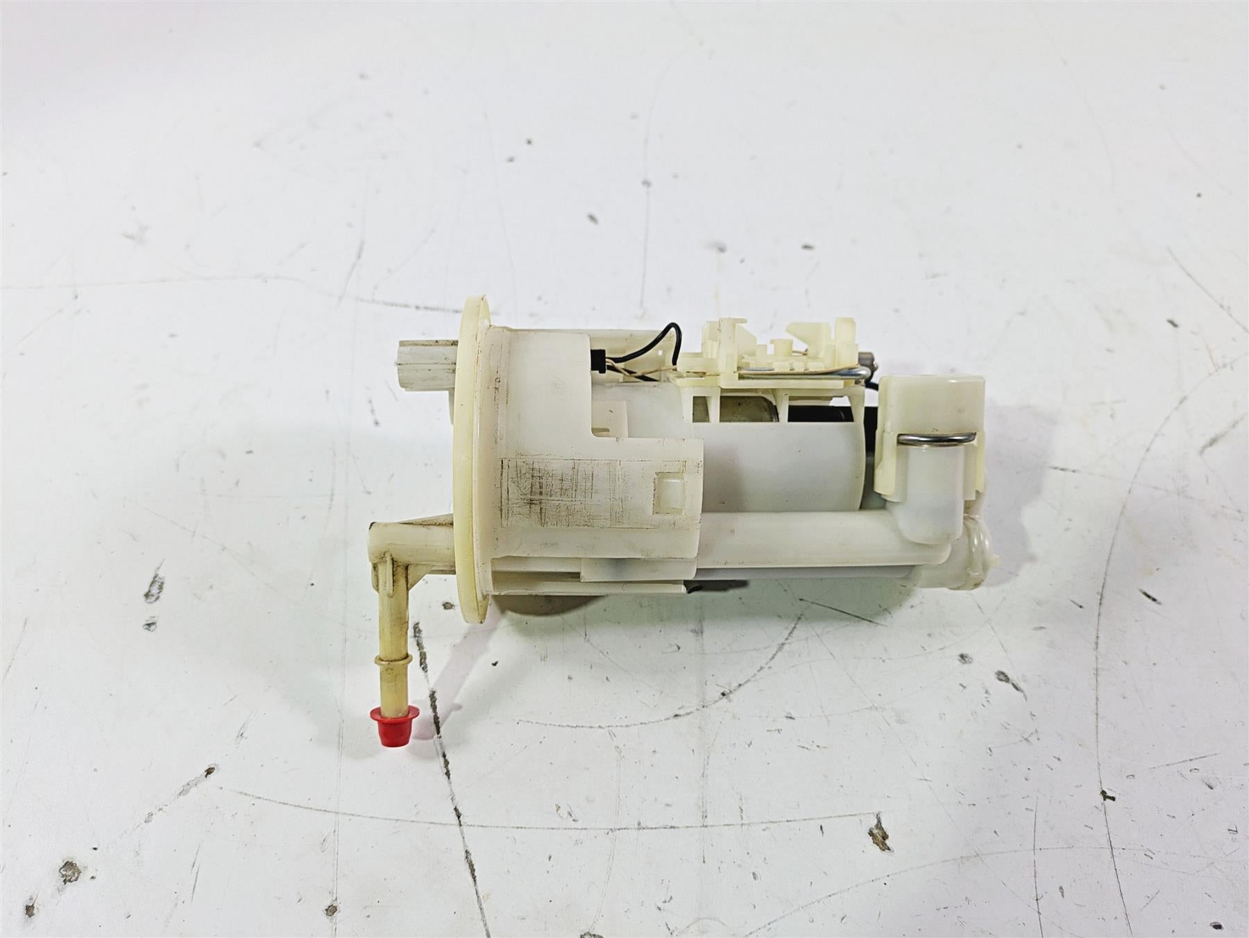 2012 Triumph Daytona 675 Denso Fuel Gas Petrol Pump - Tested T2401977 {{ shop.shopifyCountryName }} - Mototech271