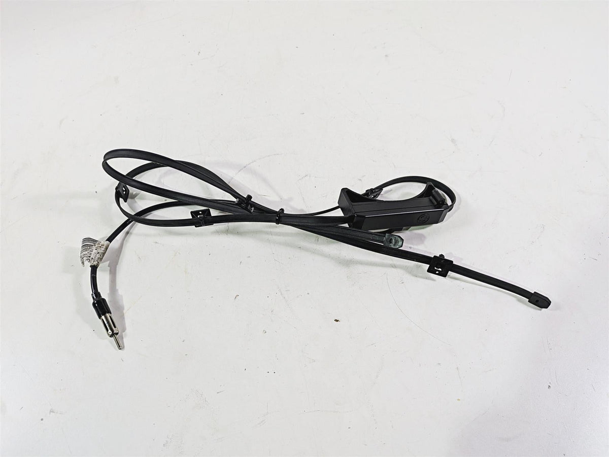 2010 Harley Touring FLHX Street Glide Audio Hidden Antenna 76000863 {{ shop.shopifyCountryName }} - Mototech271