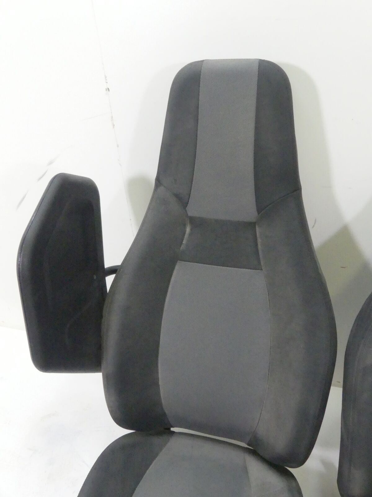 2018 Yamaha YXZ1000 R EPS Rider Driver Passenger Seat Set 2HC-F473C-00-00 {{ shop.shopifyCountryName }} - Mototech271
