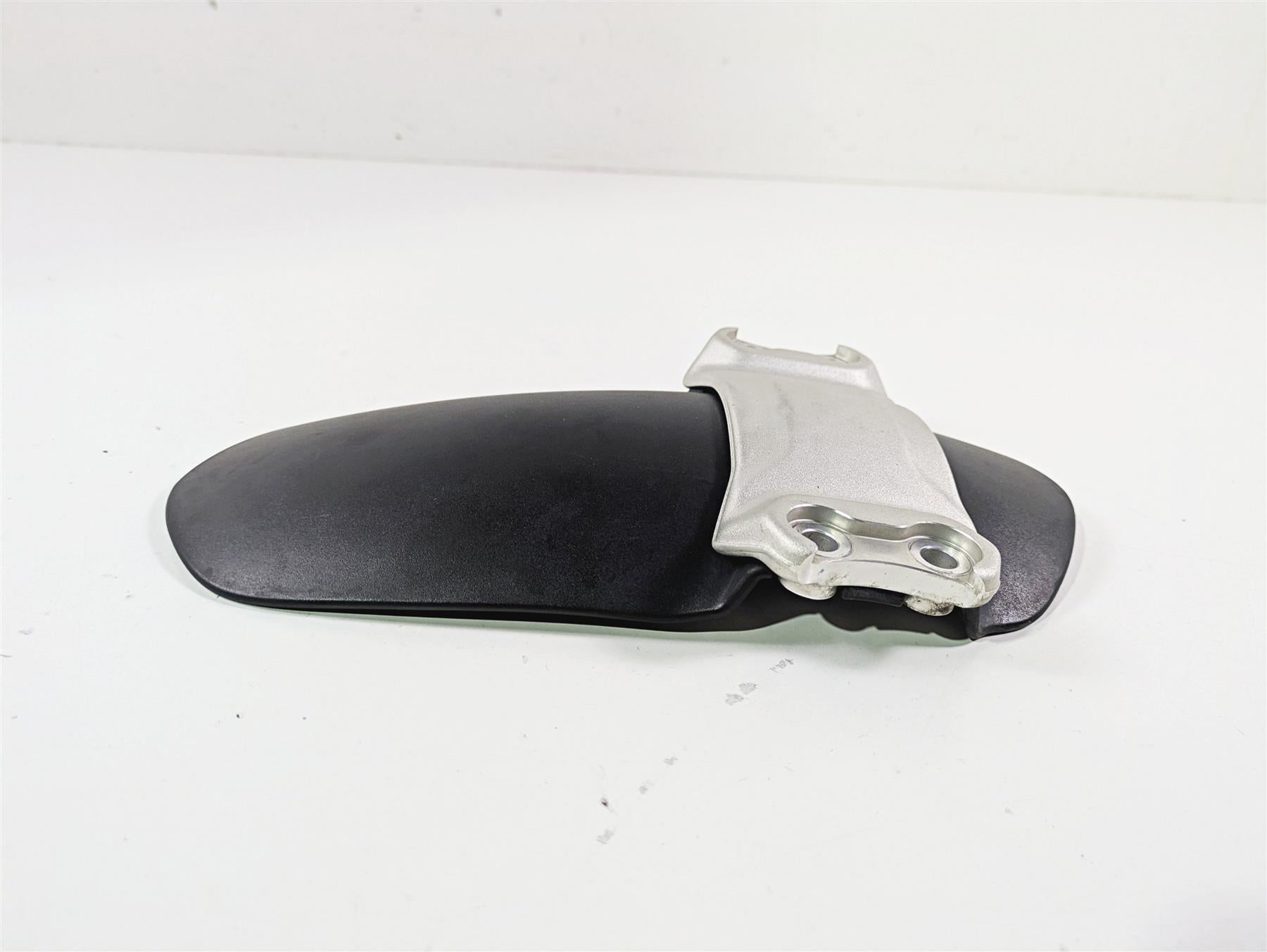2018 BMW R nineT Urban GS K33 Lower Front Fender Cover & Stabilizer 46618558344 {{ shop.shopifyCountryName }} - Mototech271