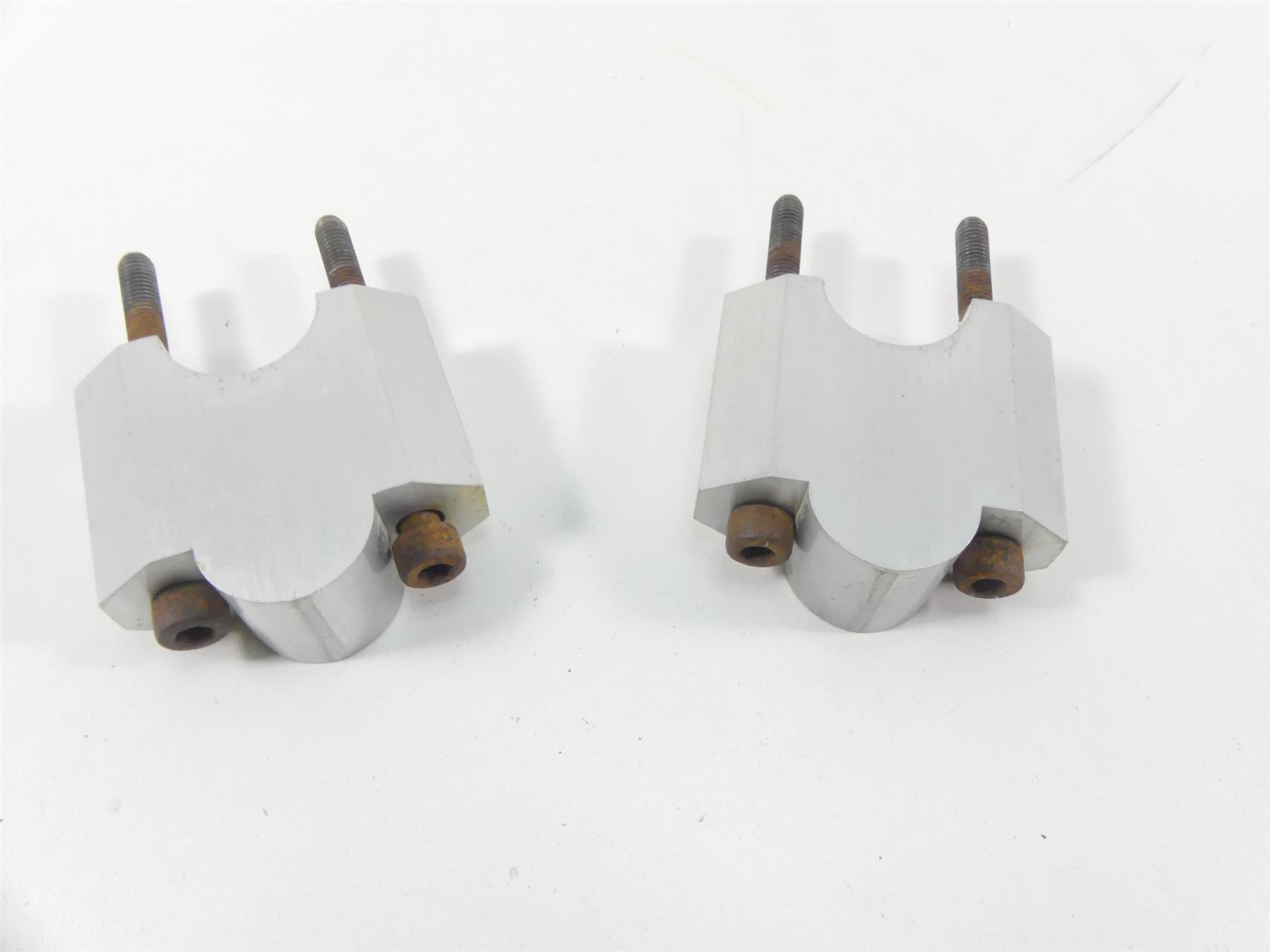 2007 Suzuki M109R VZR1800 Boulevard Handlebar Riser Extensions Holder {{ shop.shopifyCountryName }} - Mototech271