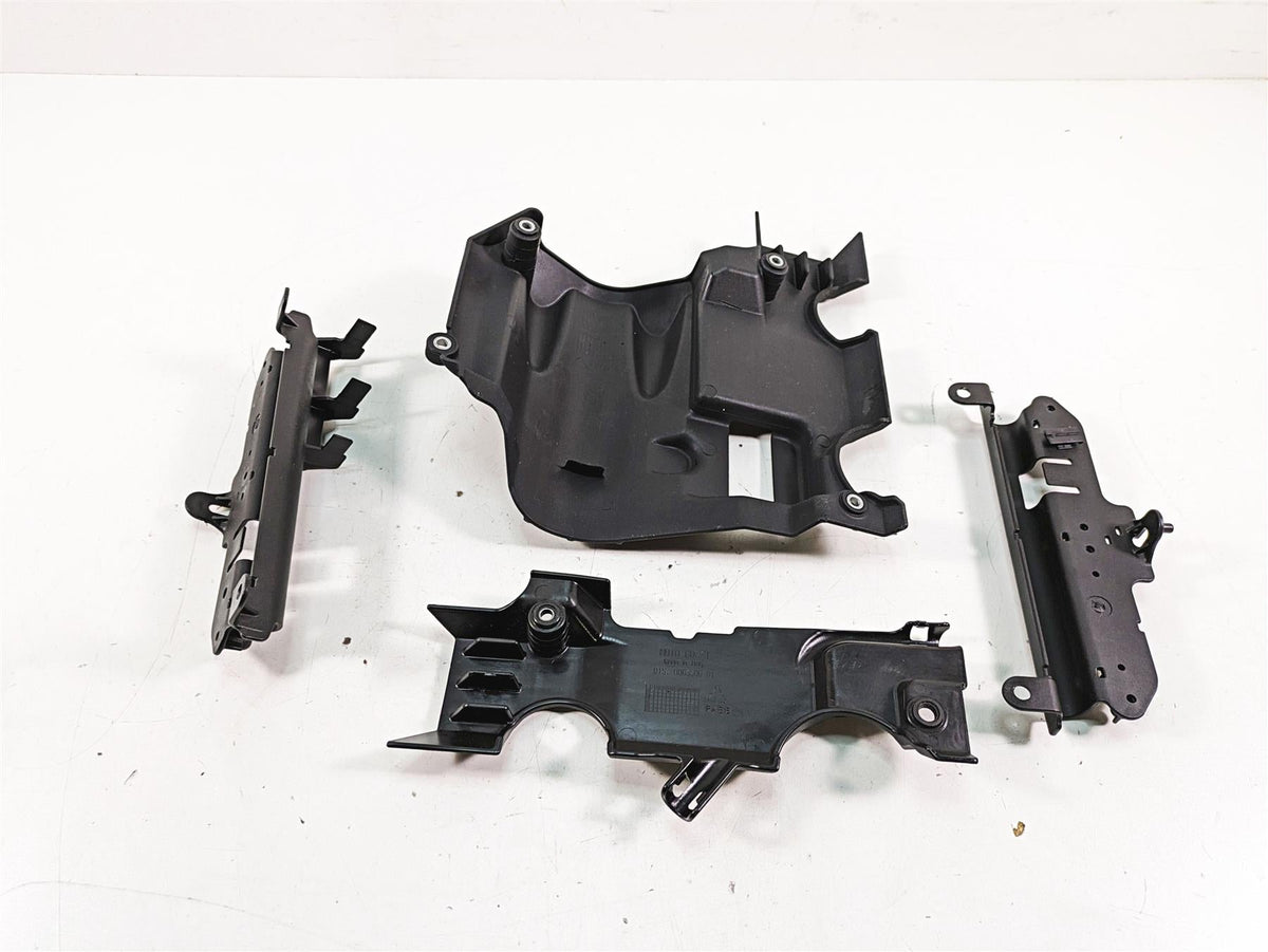 2014 Moto Guzzi California 1400 T Engine Motor Cover Cowl Set B063306 B063143 {{ shop.shopifyCountryName }} - Mototech271
