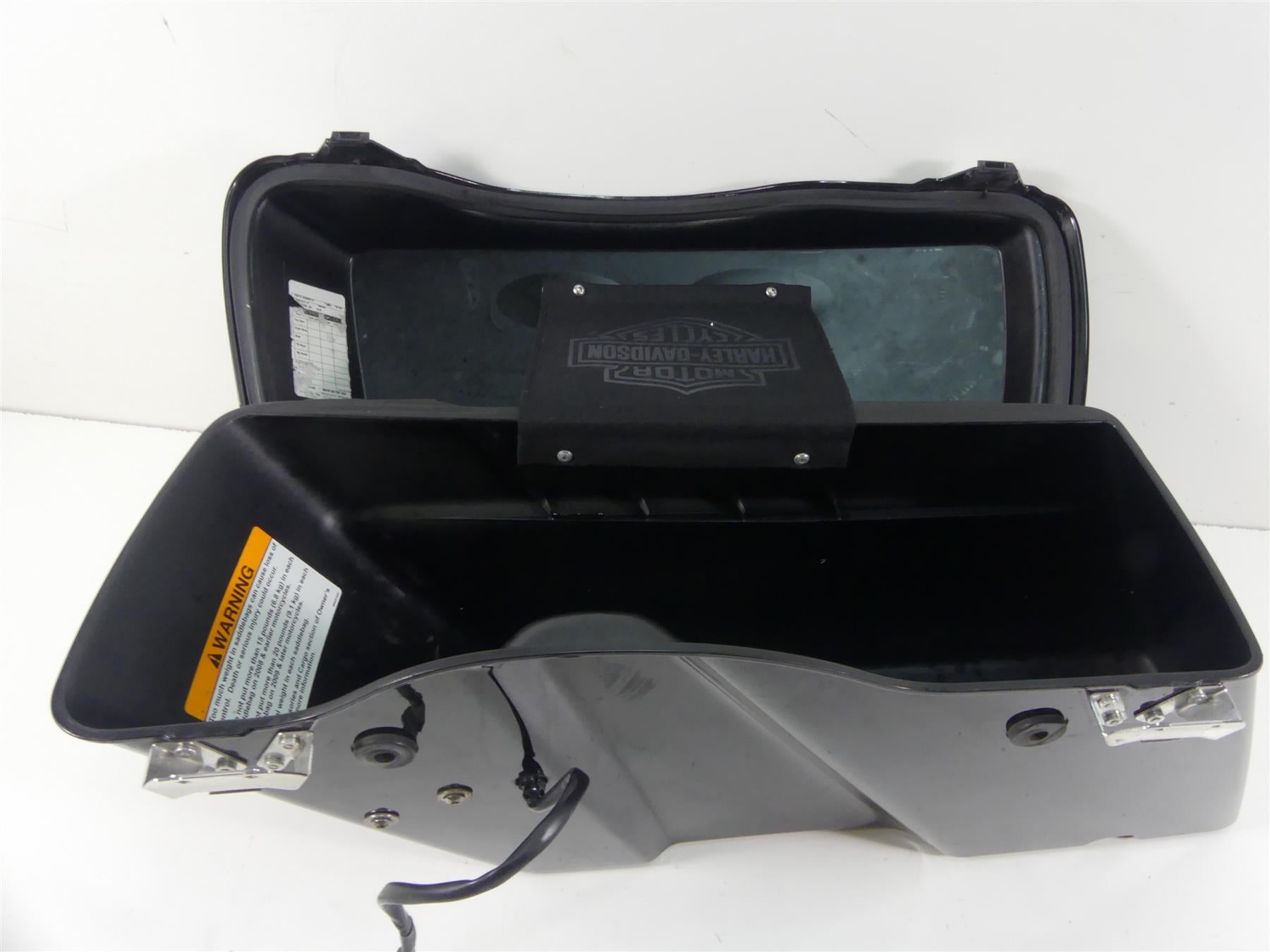 2012 Harley Touring FLHX Street Glide Right Saddlebag Saddle Bag 79093-93 {{ shop.shopifyCountryName }} - Mototech271