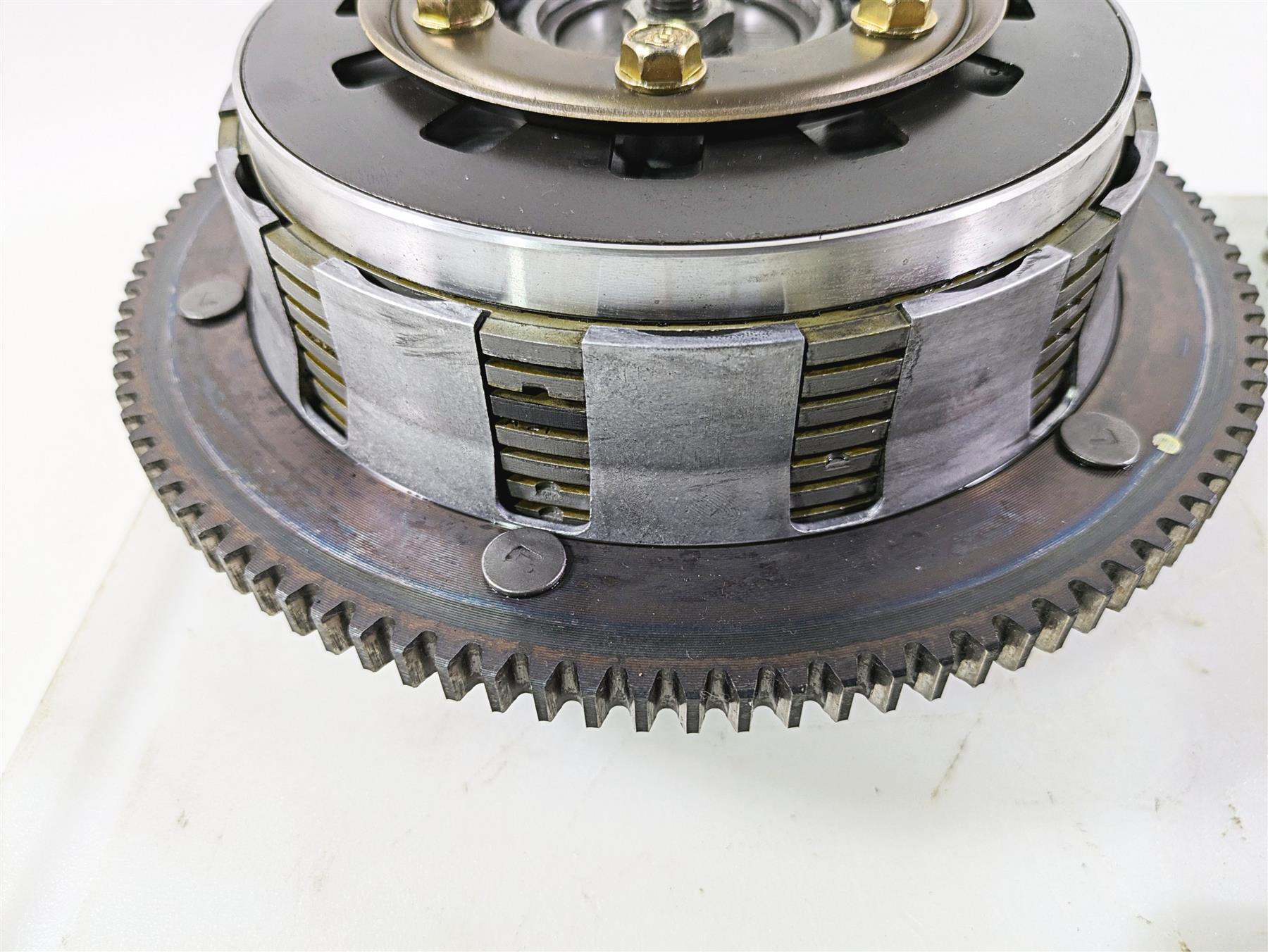 2003 Harley Softail FXSTDI Deuce 100th Primary Drive Clutch Kit 37802-98B {{ shop.shopifyCountryName }} - Mototech271