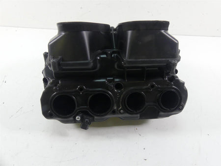 2021 Honda CBR600RR Air Box Filter Cleaner Breather & Injectors 17220-MFJ-D00 {{ shop.shopifyCountryName }} - Mototech271