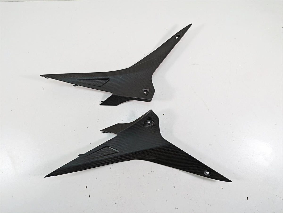 2020 Aprilia Tuono V4 Factory Under Seat Side Cover Fairings 2B005962 2B005961 {{ shop.shopifyCountryName }} - Mototech271