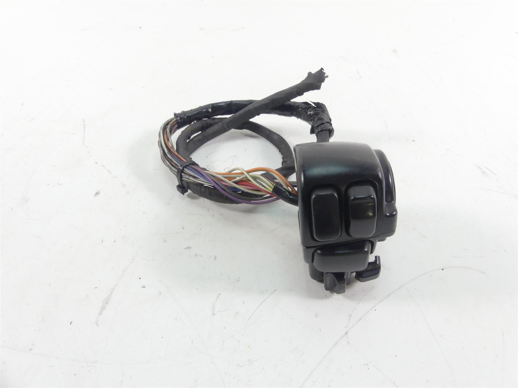 2011 Harley Touring FLTRU Road Glide Right Cruise Control Switch -Read 71682-06A | Mototech271