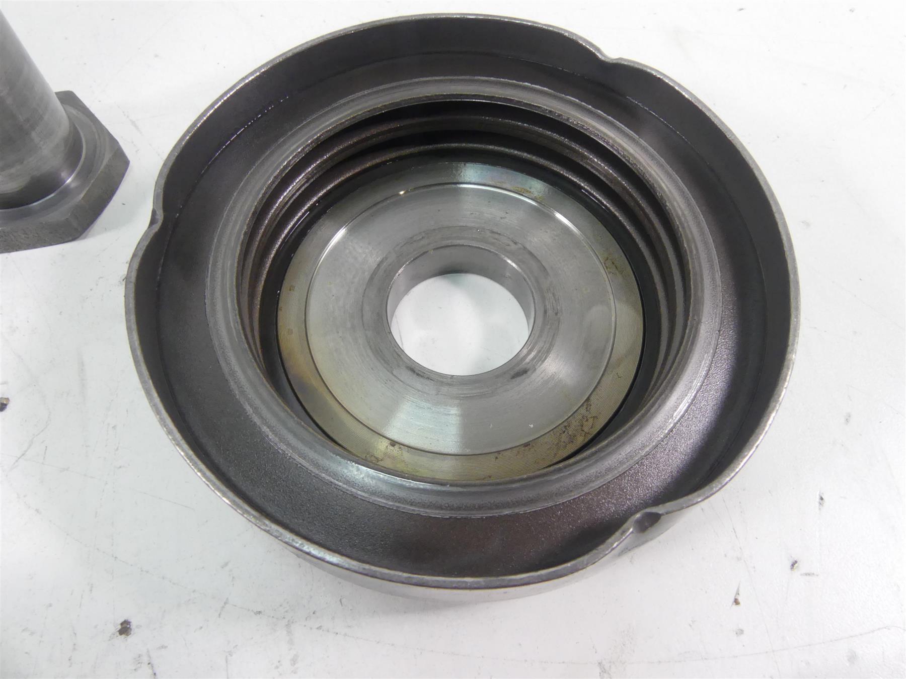 2005 Harley Touring CVO FLHTCSE Electra Glide Primary Drive Clutch 37806-03 {{ shop.shopifyCountryName }} - Mototech271