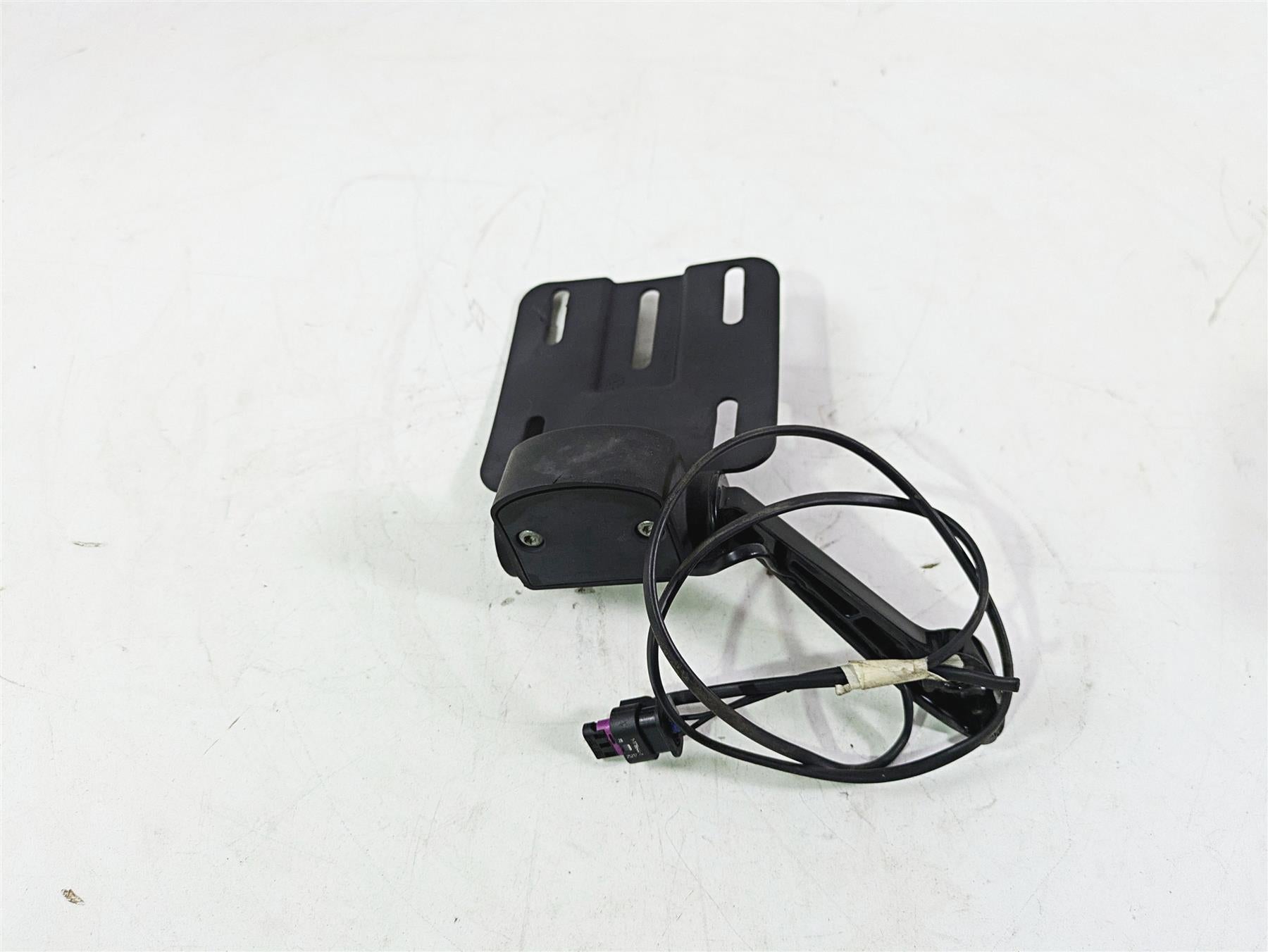 2018 Harley FXBR Softail Breakout License Plate Holder Side - Read 67900470 {{ shop.shopifyCountryName }} - Mototech271