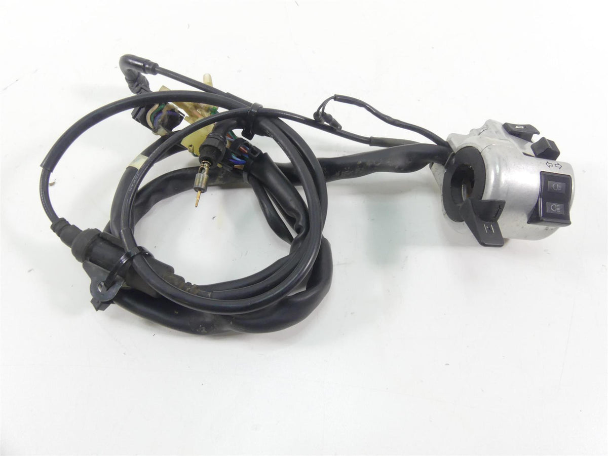 1998 Honda Shadow VT1100T Left Hand Turn Signal Control Switch 35020-MAH-A10 {{ shop.shopifyCountryName }} - Mototech271