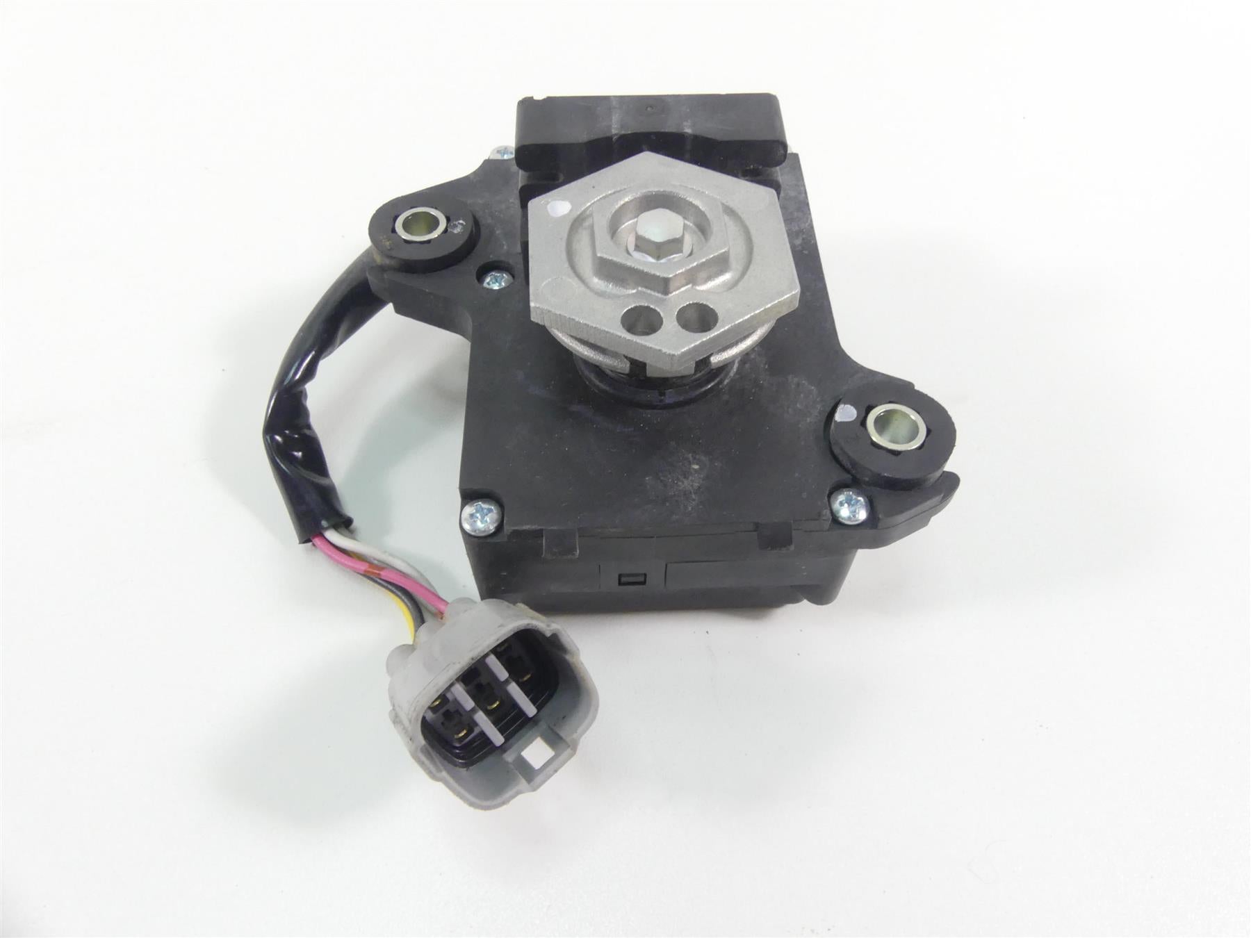 2022 Suzuki GSXR750 Exhaust Control Actuator Servo Flap 33970-47H02 {{ shop.shopifyCountryName }} - Mototech271