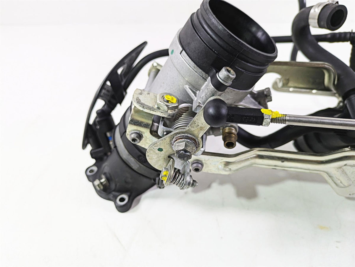 2016 Moto Guzzi Stelvio 1200 8V NTX Throttle Body Fuel Injection Set 880270 {{ shop.shopifyCountryName }} - Mototech271