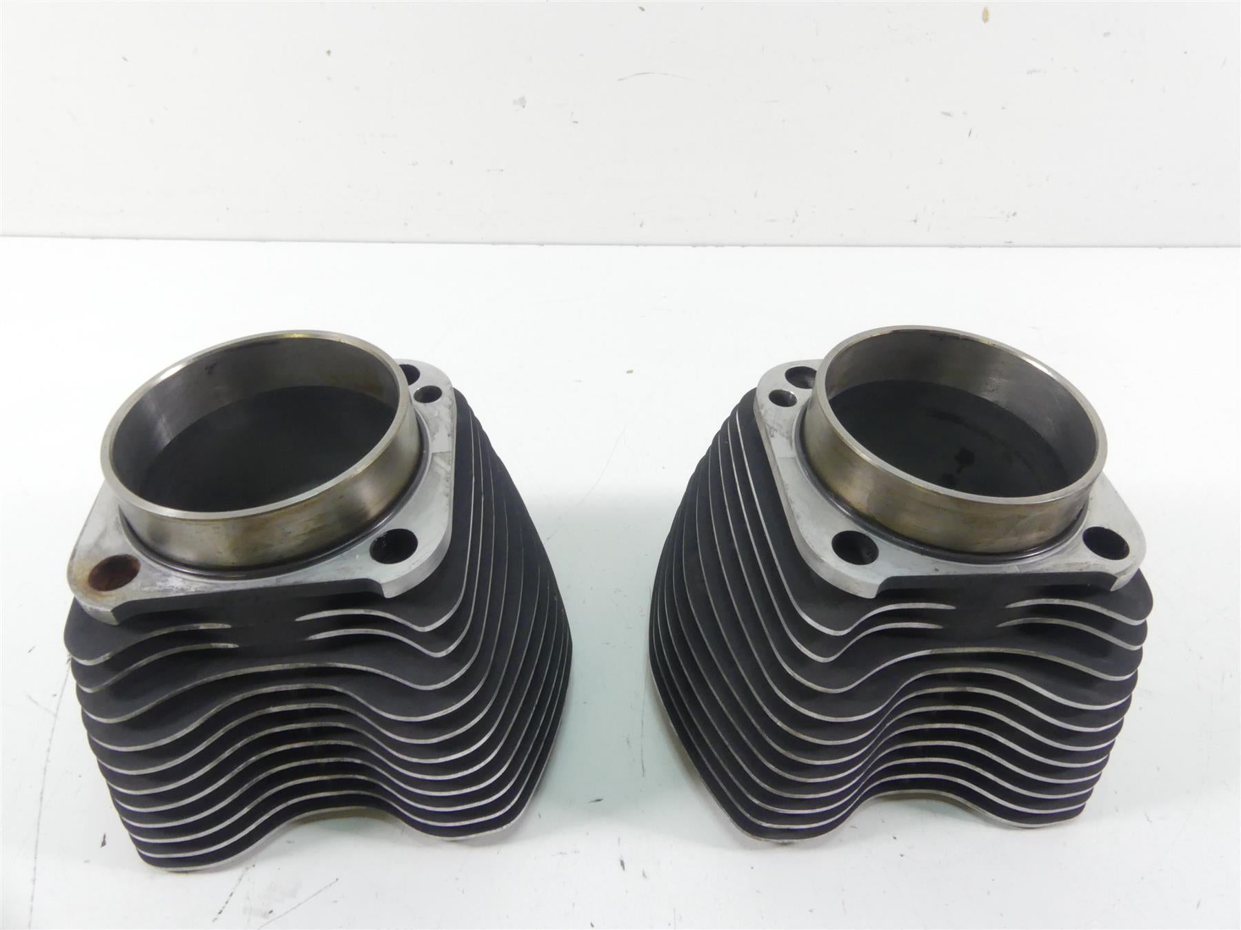 2008 Harley Softail FXSTB Night Train Jug Cylinder Piston Set -Read 17458-07 {{ shop.shopifyCountryName }} - Mototech271