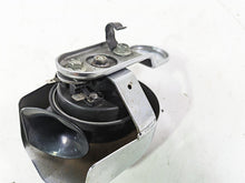 Load image into Gallery viewer, 2004 Harley Softail FLSTF Fat Boy Horn &amp; Cover 61300478A
