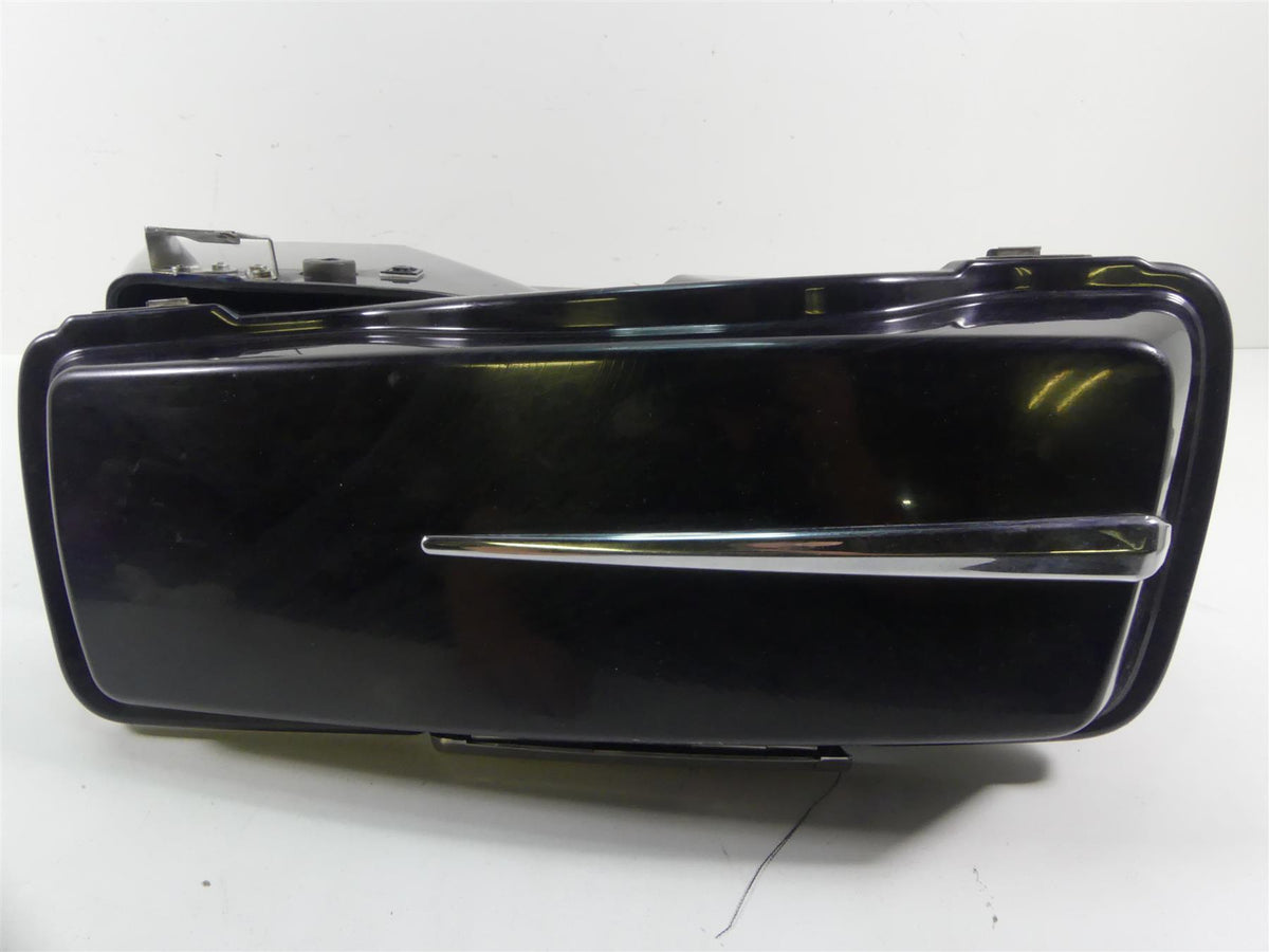 2004 Harley FLHTC SE CVO Electra Glide Right Saddle Bag Saddle Bag 90906-04 {{ shop.shopifyCountryName }} - Mototech271