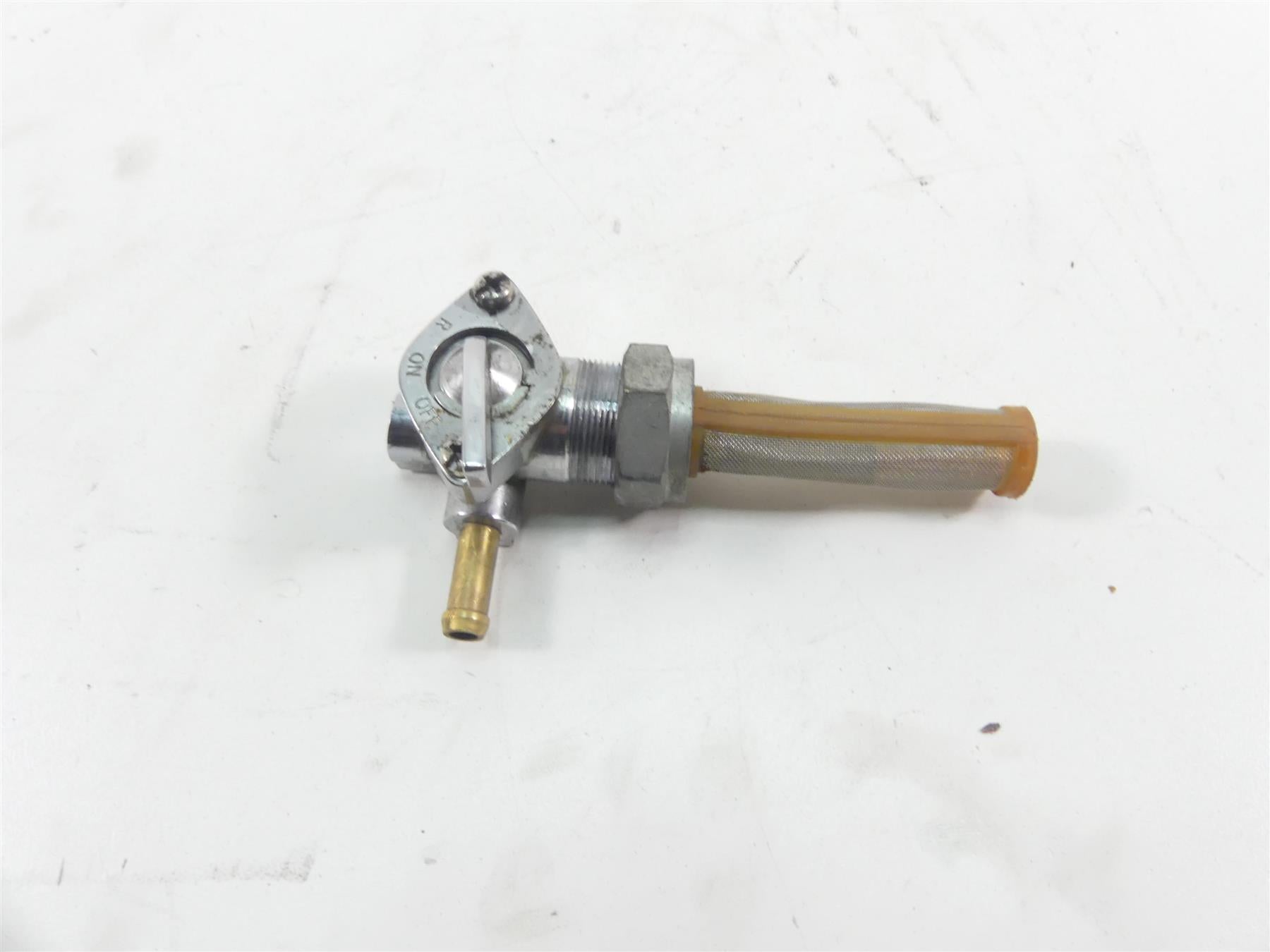 1999 Harley FXSTS Softail Springer Fuel Gas Petrol Valve Petcock 61338-94D | Mototech271