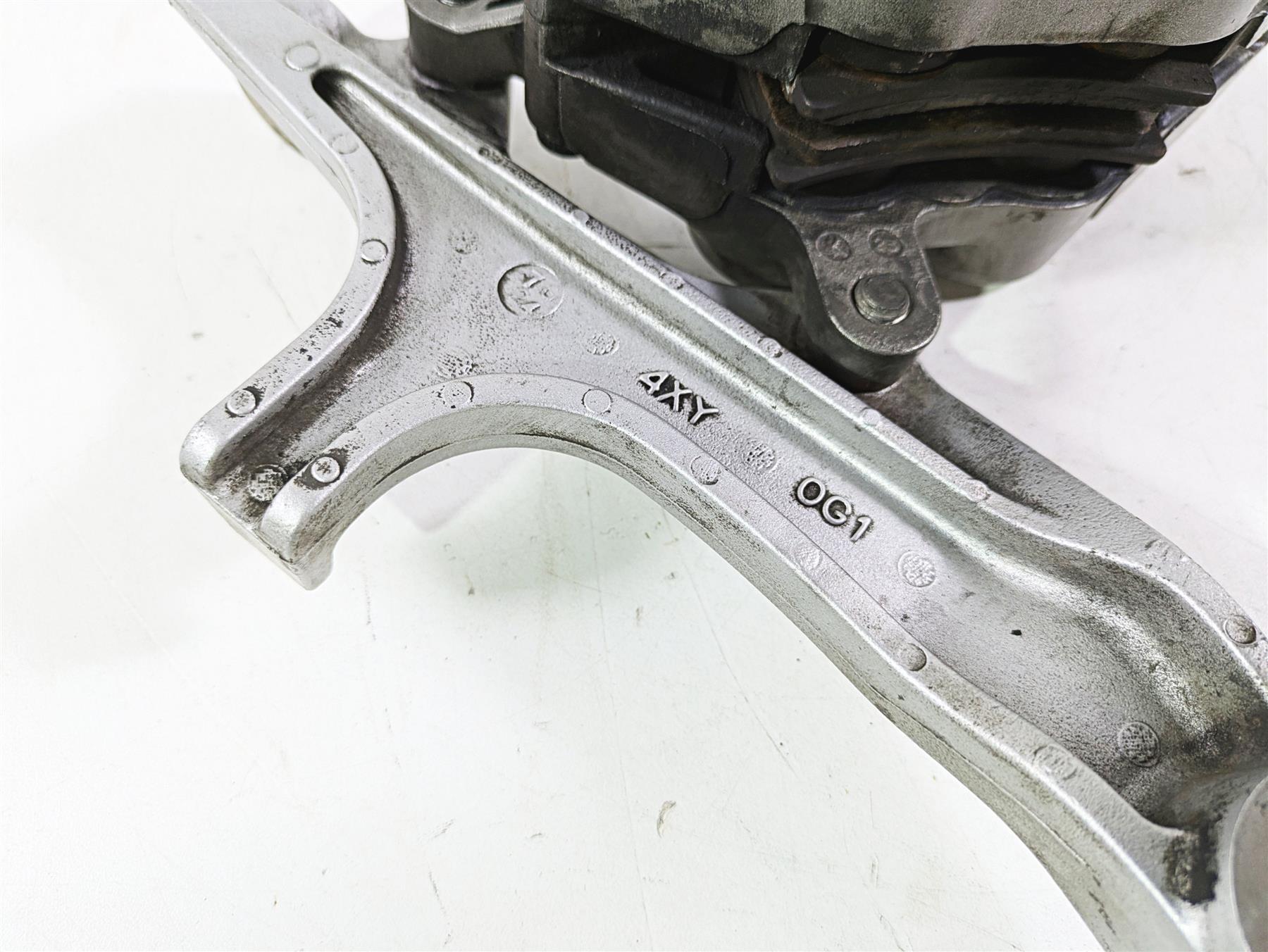 2008 Yamaha XVZ1300 Royal Star Rear Brake Caliper & Bracket 4NK-2580W-00-00 {{ shop.shopifyCountryName }} - Mototech271
