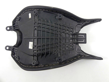 2022 Triumph Speed Triple 1200 RS Nice Front Rider Seat Saddle T2318014 {{ shop.shopifyCountryName }} - Mototech271