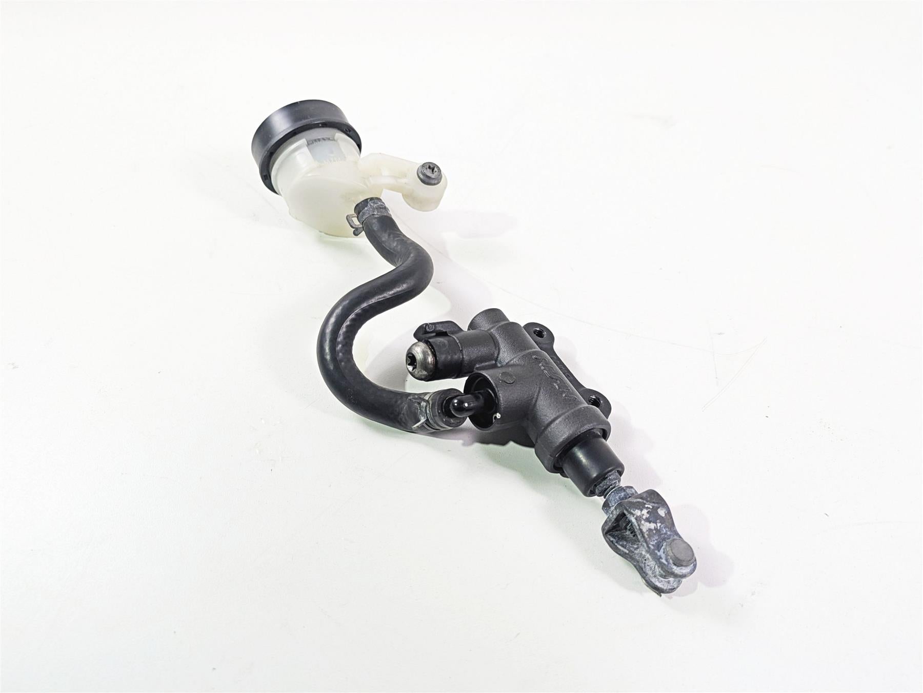 2016 BMW R1200RT K52 Nissin Rear Brake Master Cylinder 34318522398 {{ shop.shopifyCountryName }} - Mototech271
