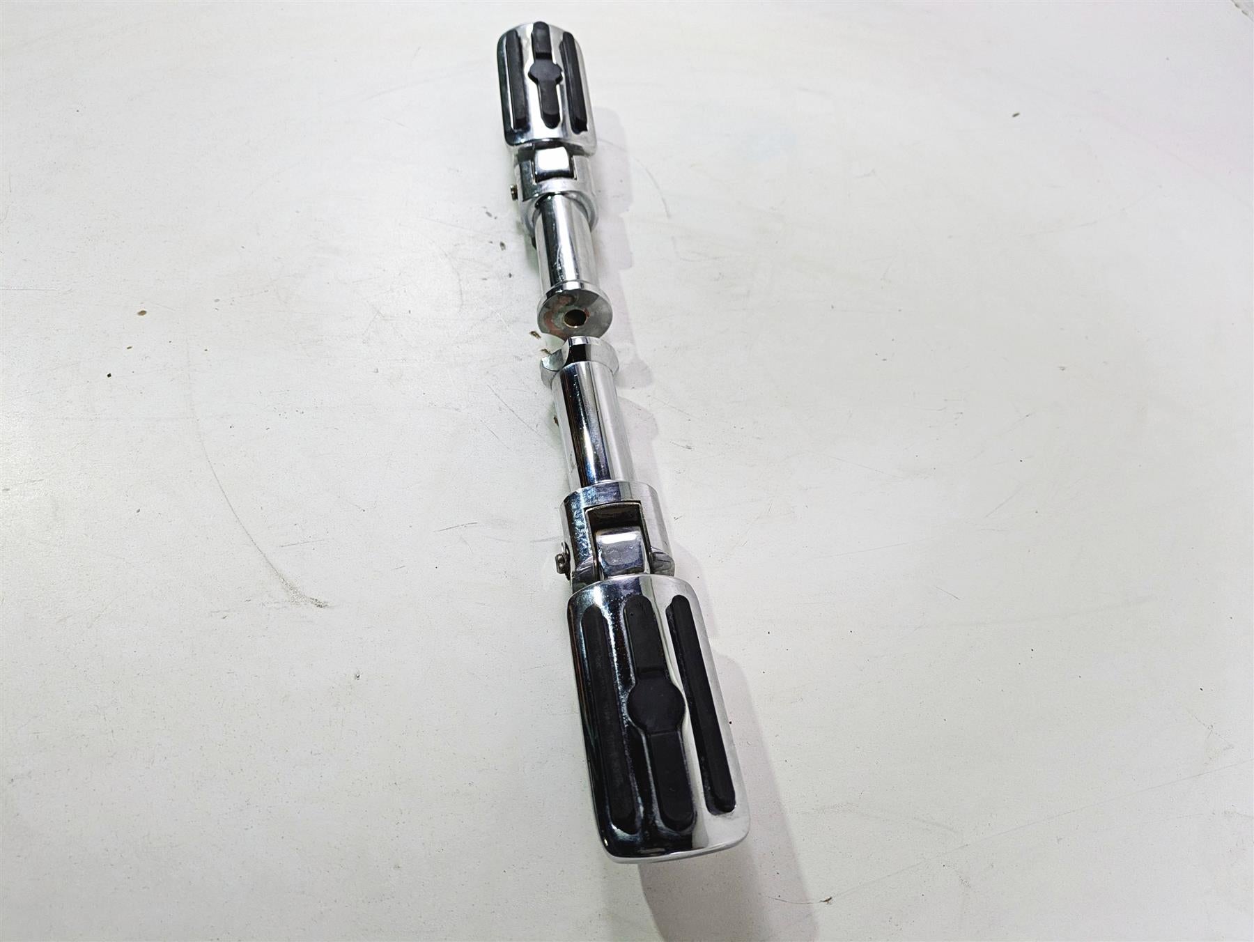 2021 Harley Softail FXST Standard Rear Passenger Footpeg Set - Read {{ shop.shopifyCountryName }} - Mototech271