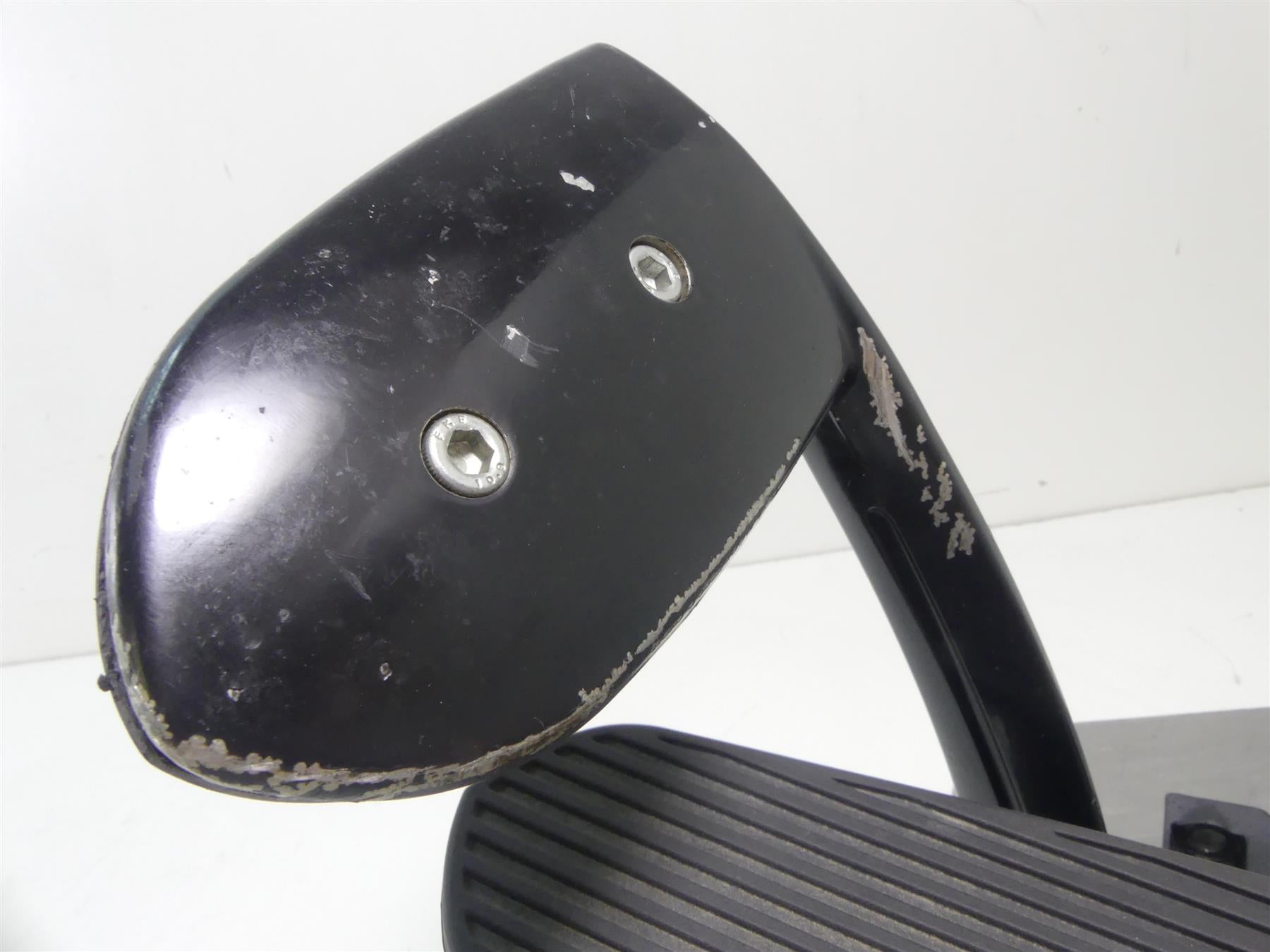 2016 Indian Chief Dark Horse Front Right Floor Board & Brake Pedal 5138848 {{ shop.shopifyCountryName }} - Mototech271