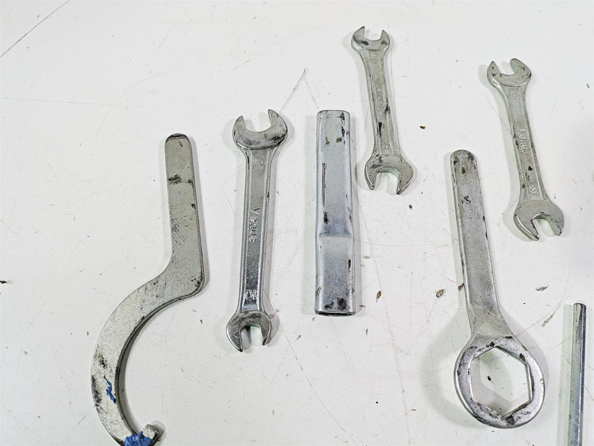 2019 BMW G310GS K02 Owners Tool Kit + Bag 71118565867 {{ shop.shopifyCountryName }} - Mototech271